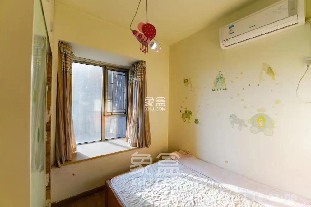 岳泰理想城  3室0厅0卫    2800.0元/月室内图