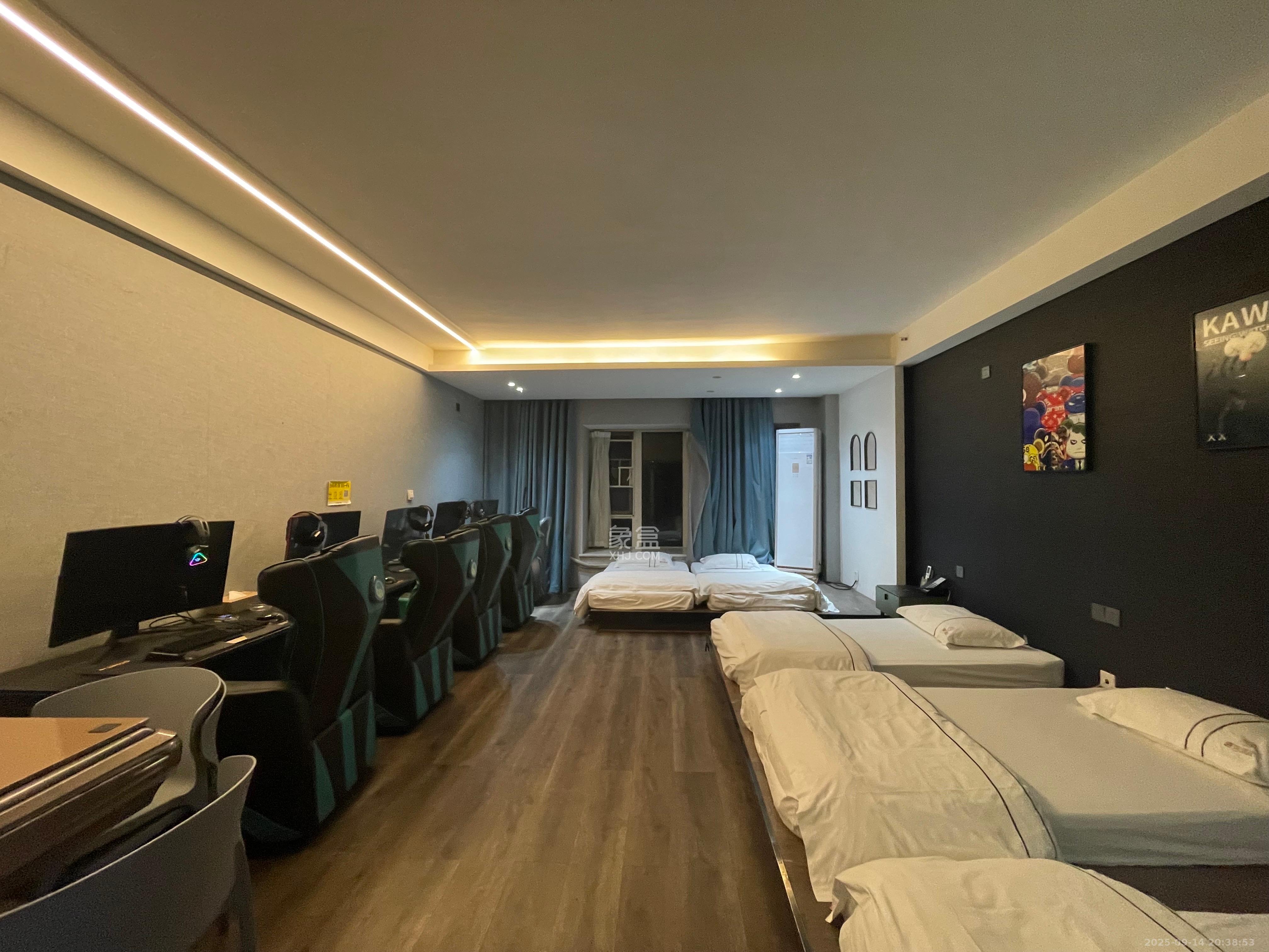 保利香槟国际  1室0厅0卫    2000.0元/月 保利香槟国际  1室0厅0卫    2000.0元/月室内图