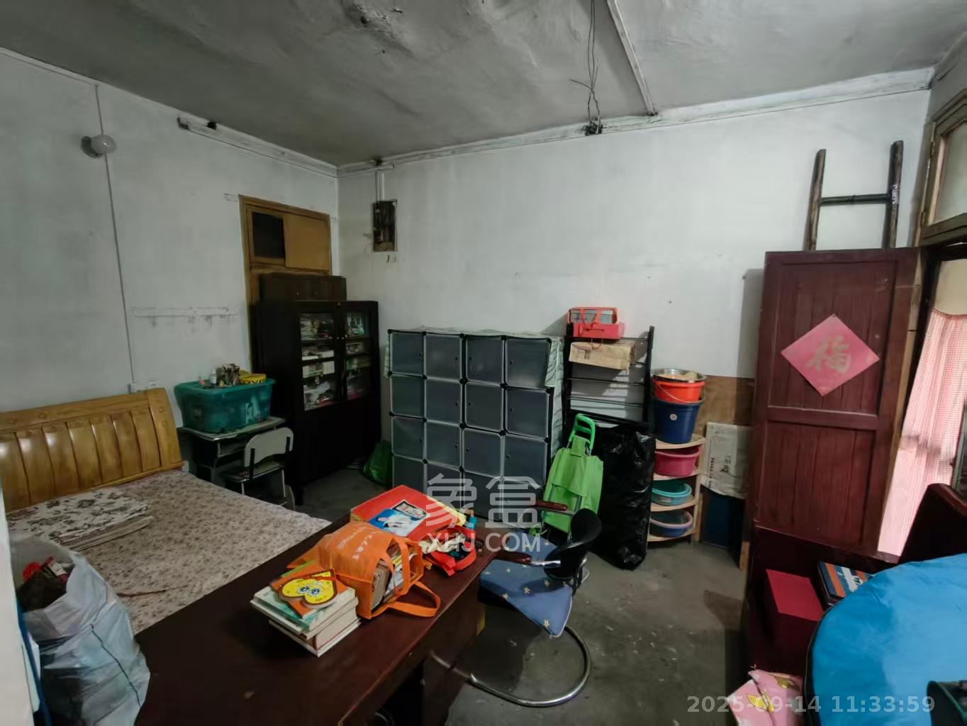 丽臣小区 2室1厅1卫 1200.0元/月 丽臣小区 2室1厅1卫 1200.0元/月室内图