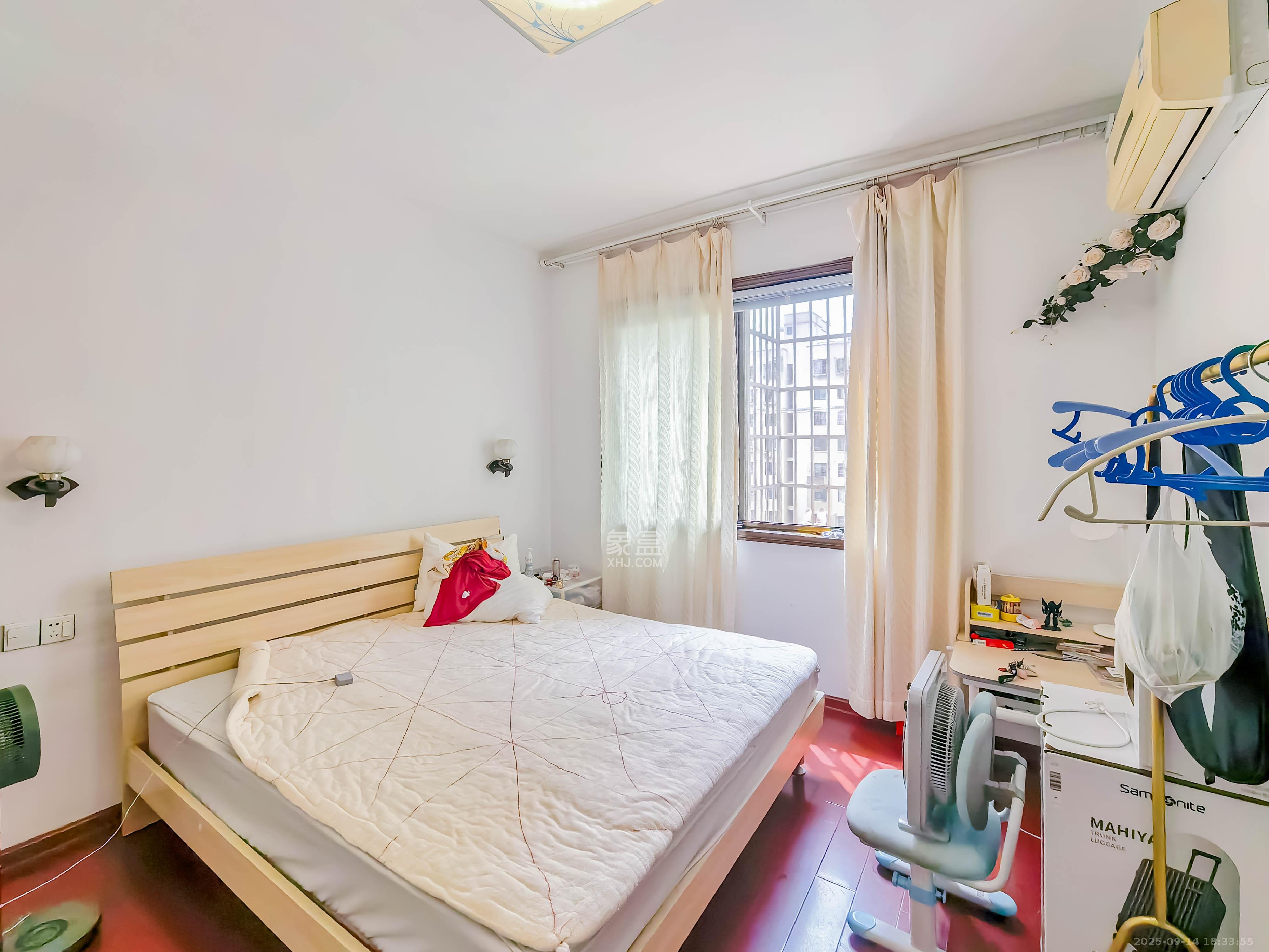 湘核佳苑  2室2厅1卫    62.0万 湘核佳苑  2室2厅1卫    62.0万卧室