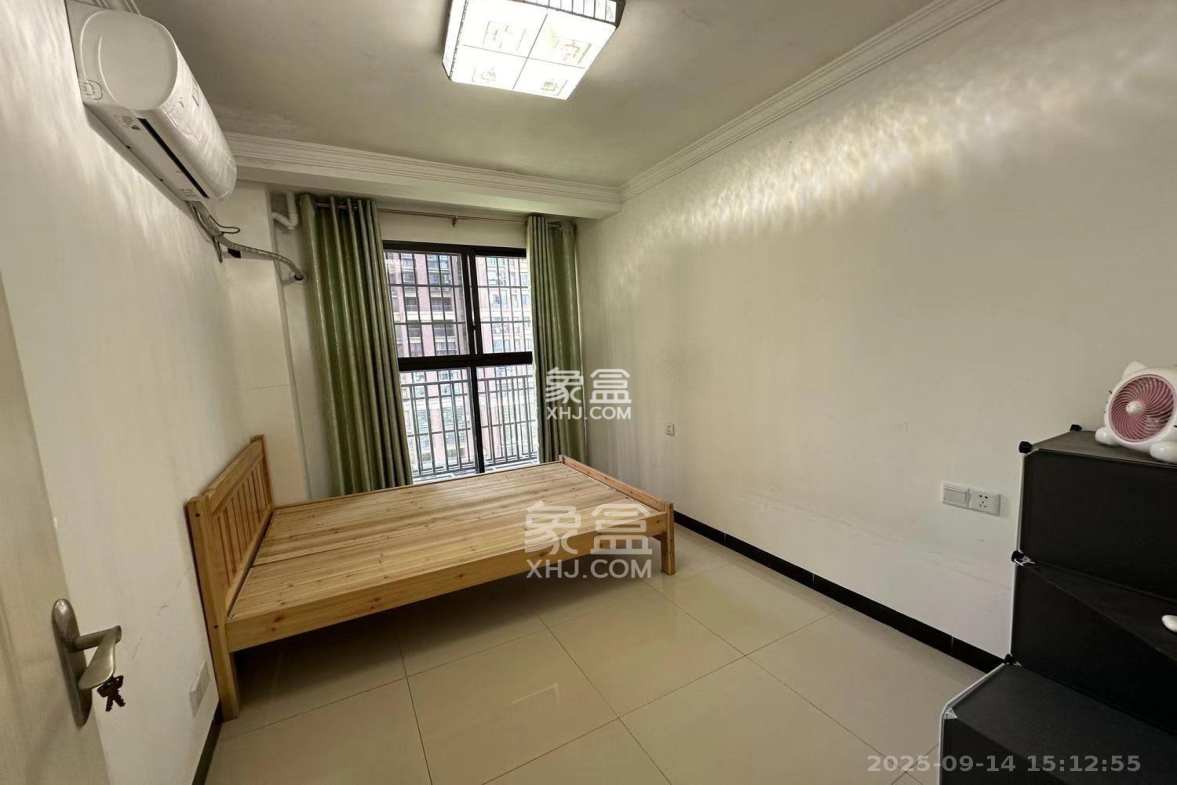 新城国际花都 3室2厅1卫 1700.0元/月 新城国际花都 3室2厅1卫 1700.0元/月室内图