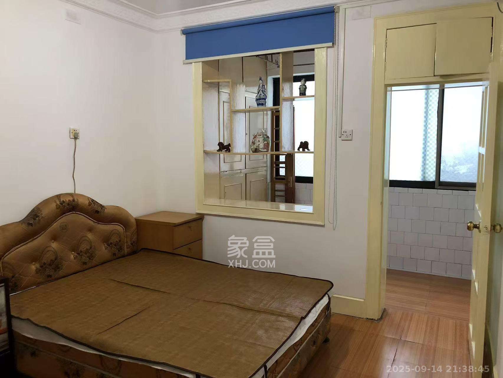 人民中路窑岭湘剧院单位房  2室1厅1卫    2000.0元/月室内图