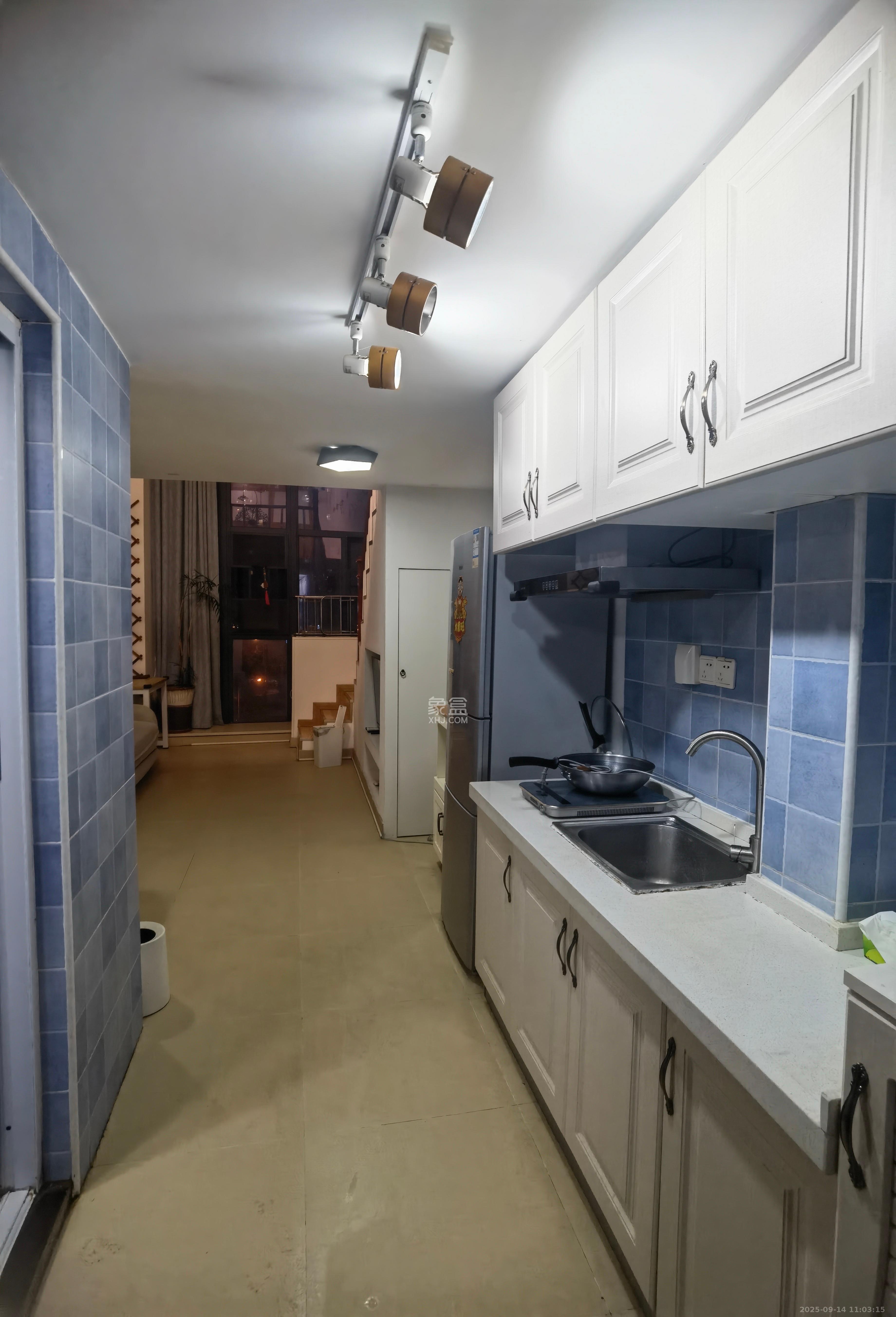 达美美立方  1室1厅1卫    2000.0元/月室内图