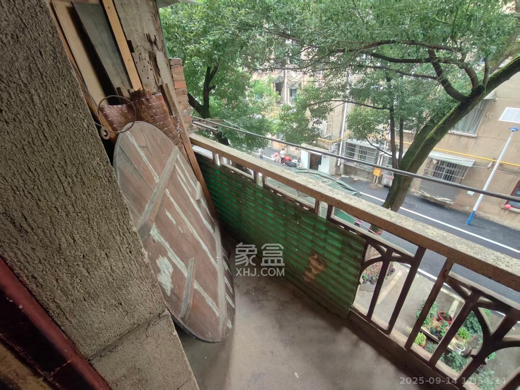 丽臣小区  2室1厅1卫    1200.0元/月室内图