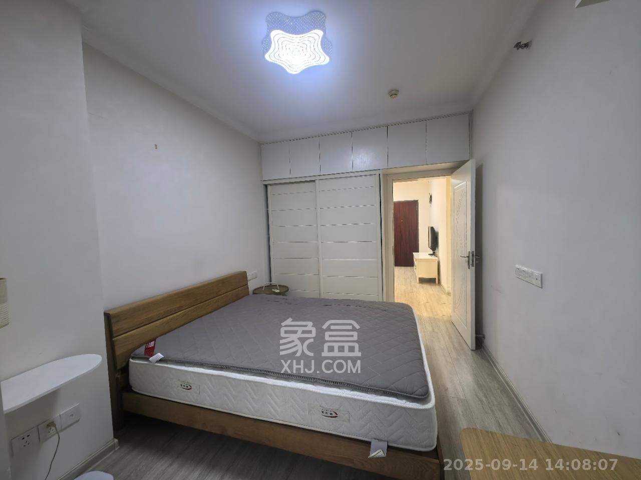 北辰三角洲E3区  1室1厅1卫   2600.00元/月室内图