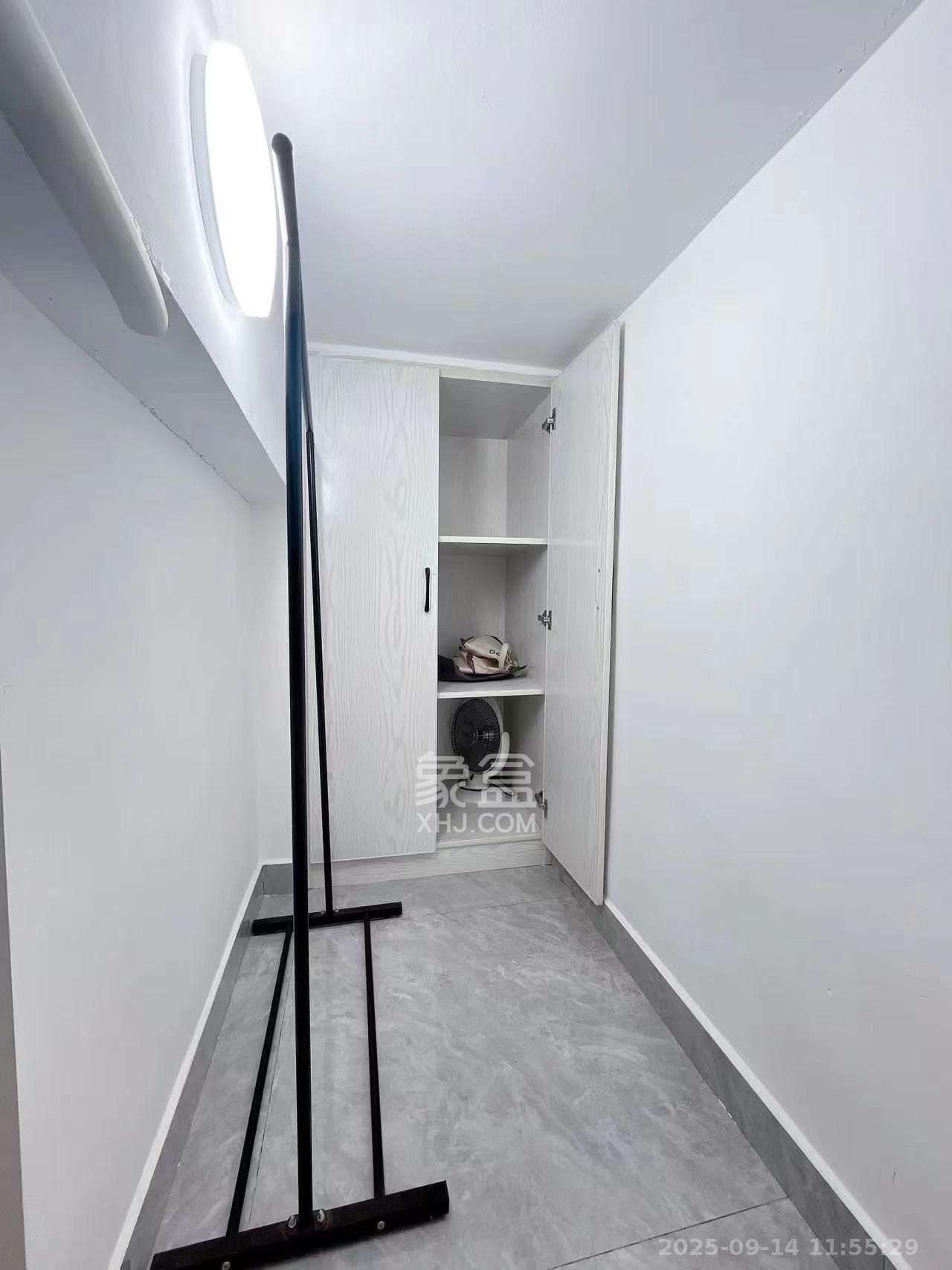 龙湖湘江星座（祺鑫星座公寓）  1室0厅0卫    1100.0元/月室内图