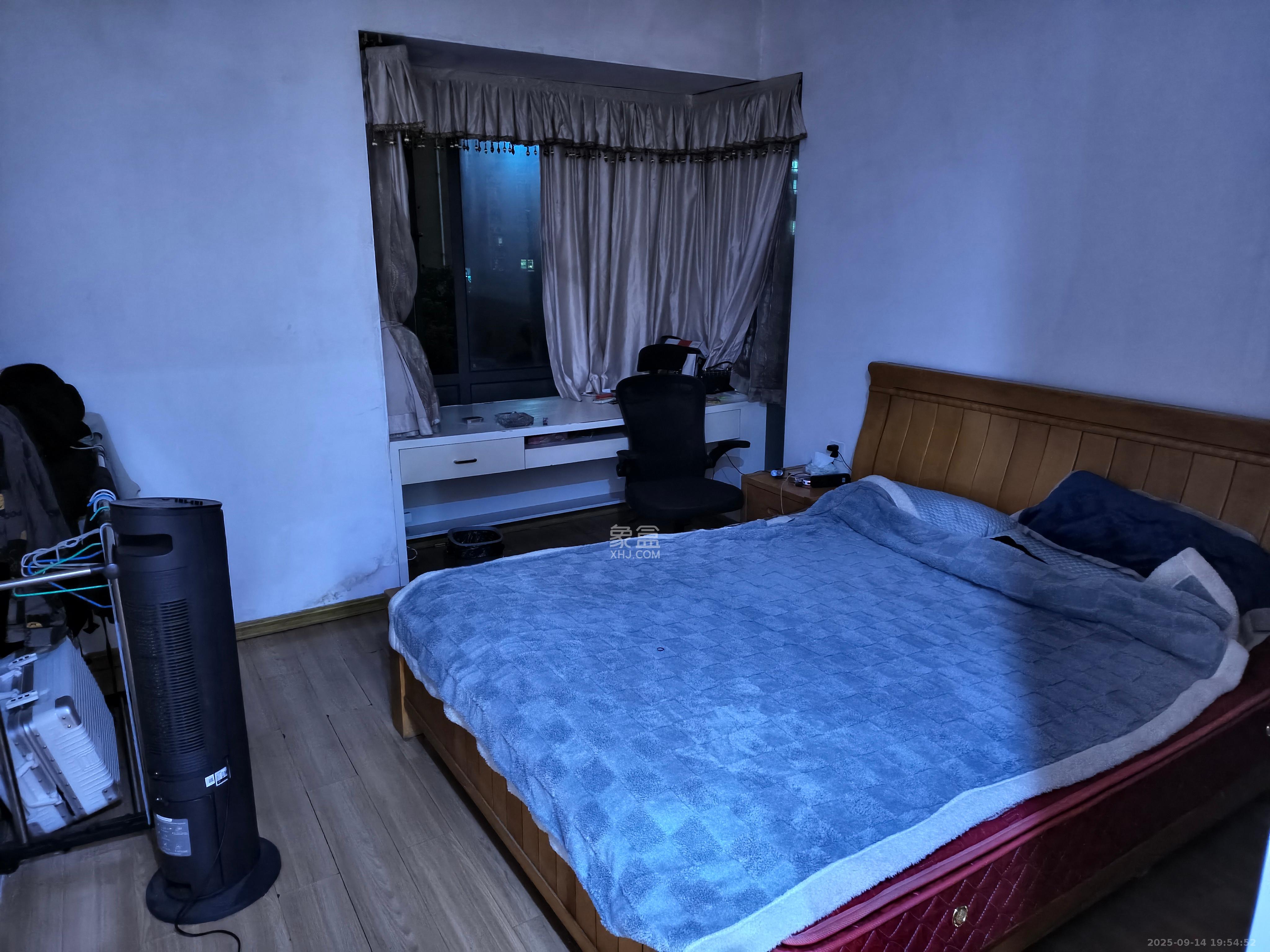 兴威帕克水岸  3室2厅1卫    2200.0元/月室内图