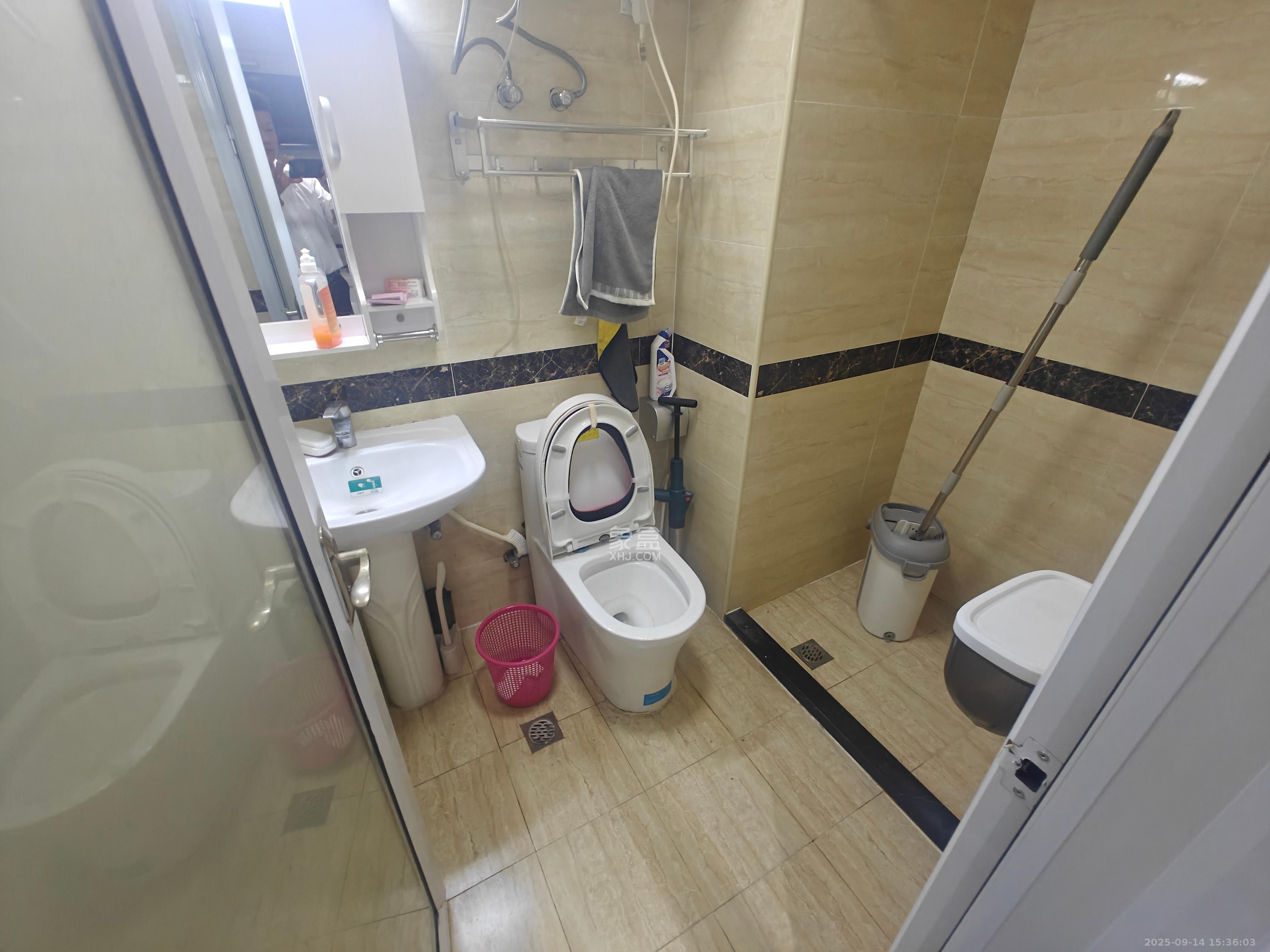 博雅例外  1室1厅1卫    1400.0元/月室内图