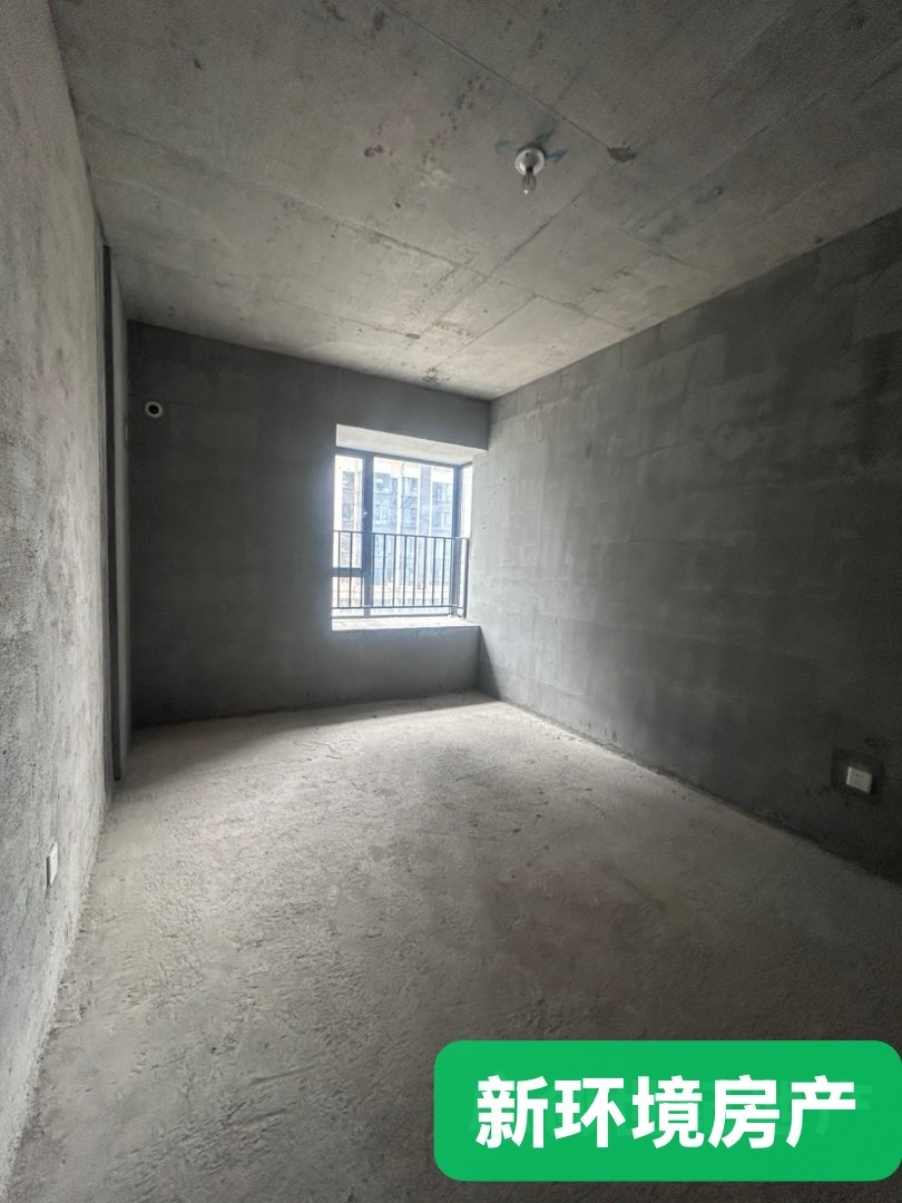中建凤栖台  3室2厅2卫   45.80万客厅
