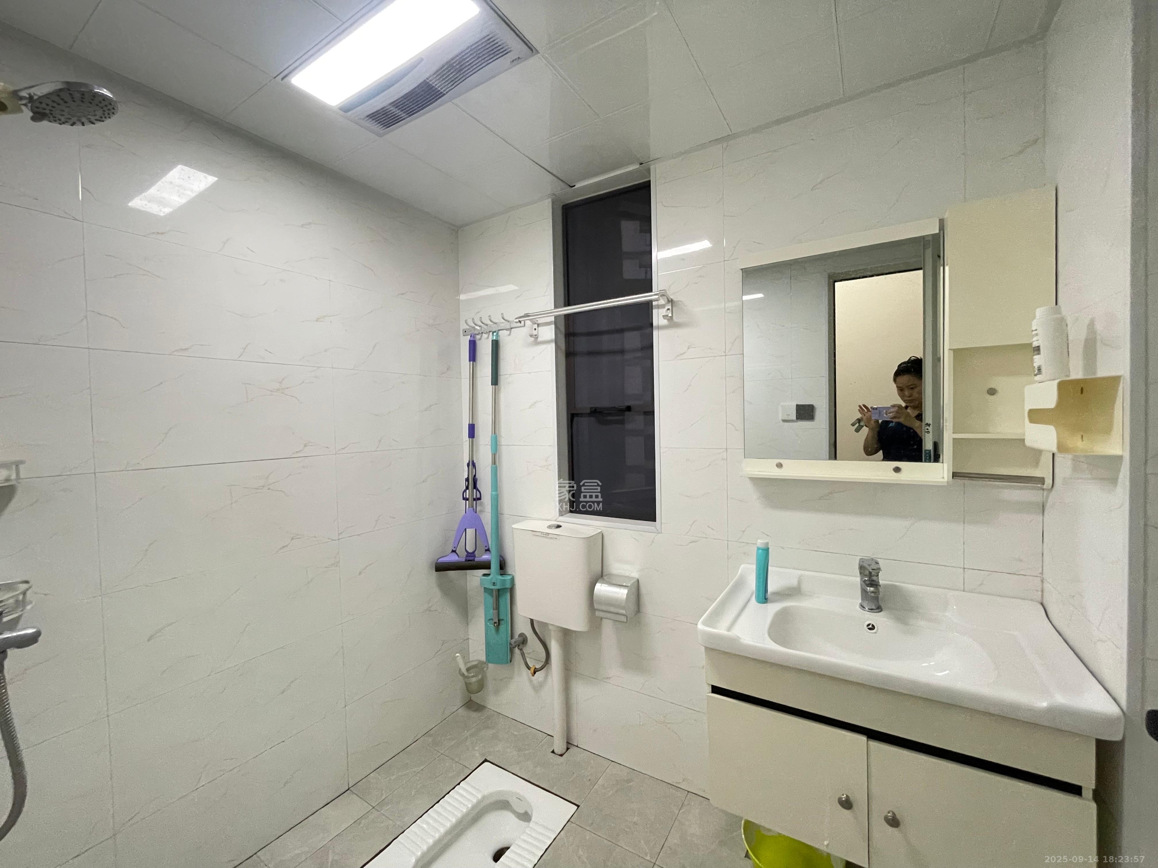 润和滨江府  4室2厅2卫    2800.0元/月室内图