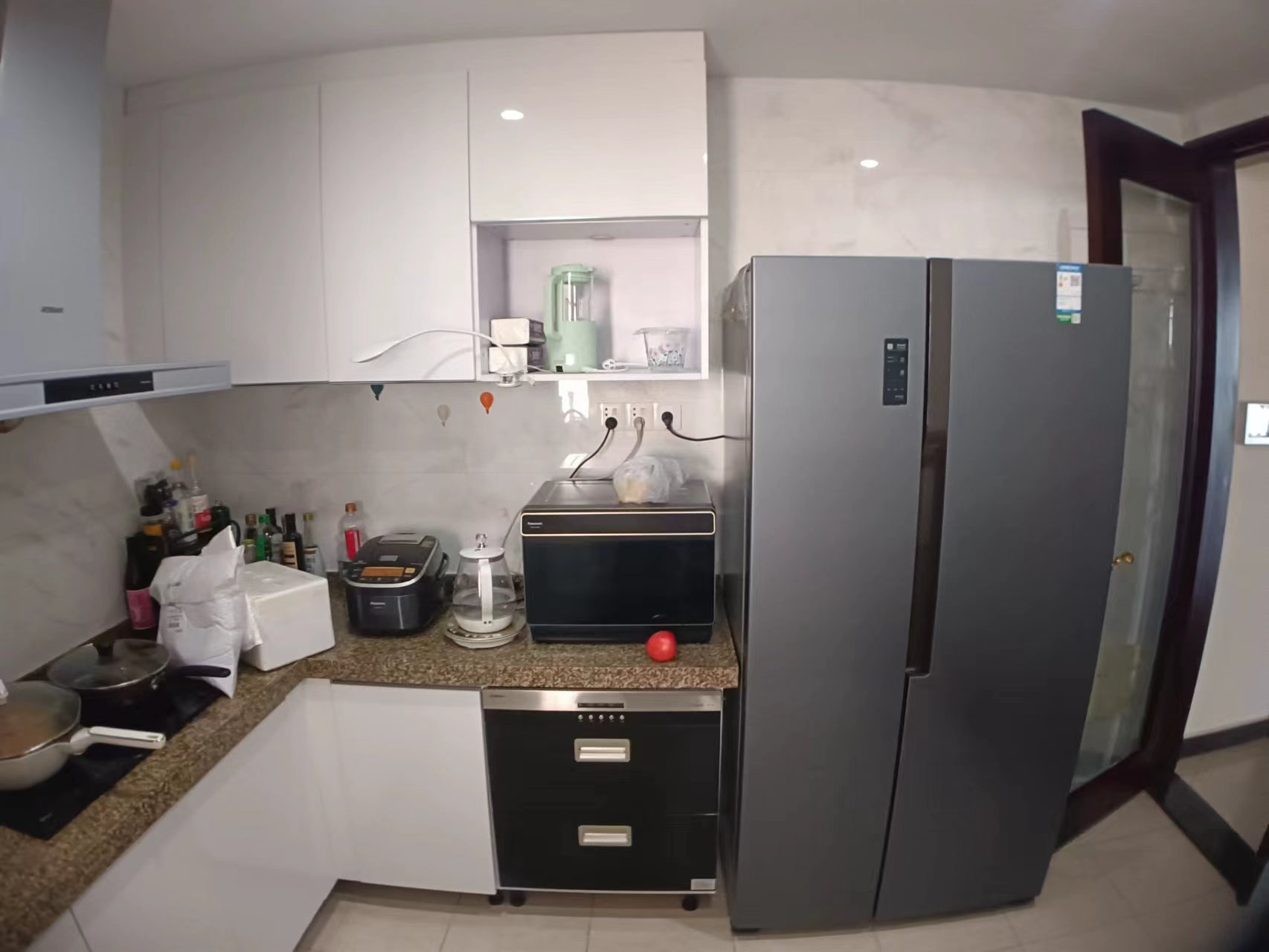 恒大海口湾二期 2室1厅1卫 4100.0元/月 恒大海口湾二期 2室1厅1卫 4100.0元/月室内图