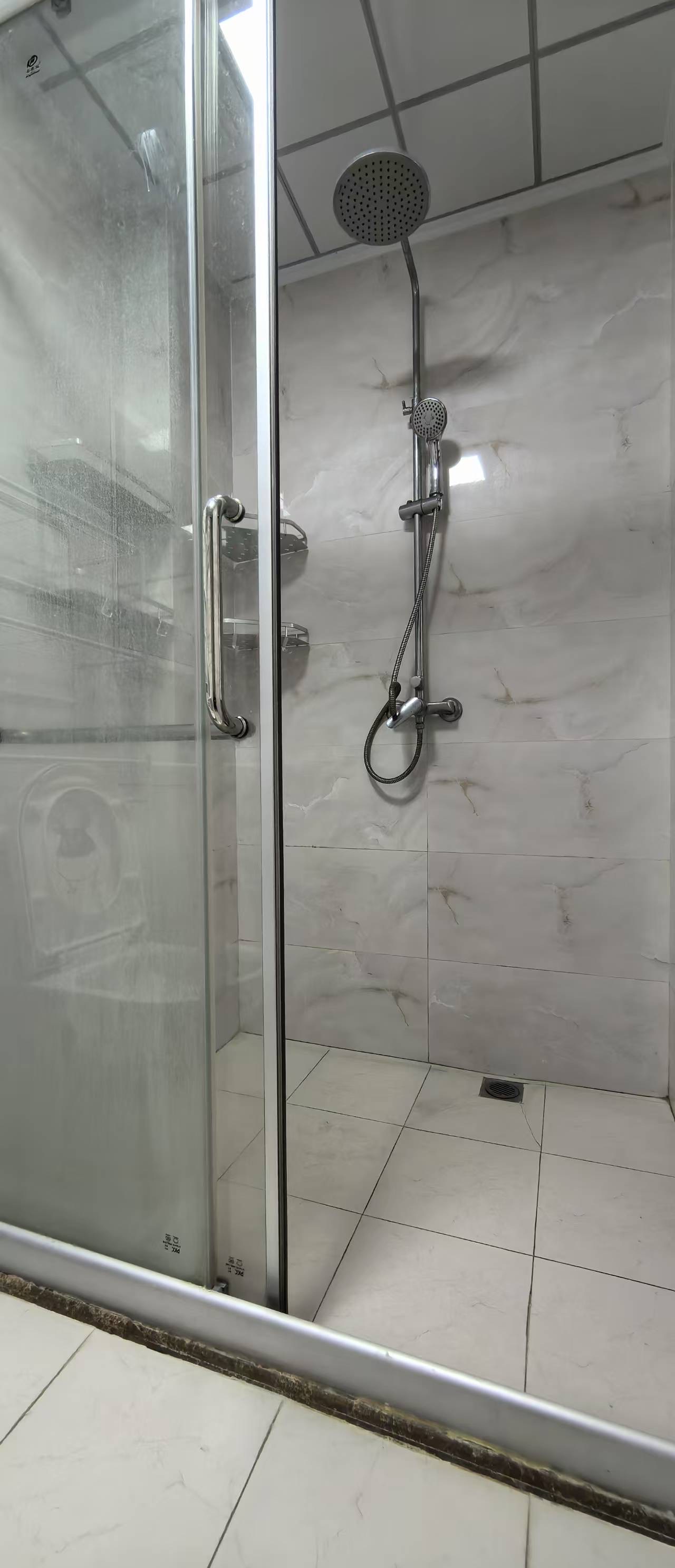 海阔天空-国瑞城二期(雅仕苑) 1室0厅0卫 4200.0元/月 海阔天空-国瑞城二期(雅仕苑) 1室0厅0卫 4200.0元/月室内图