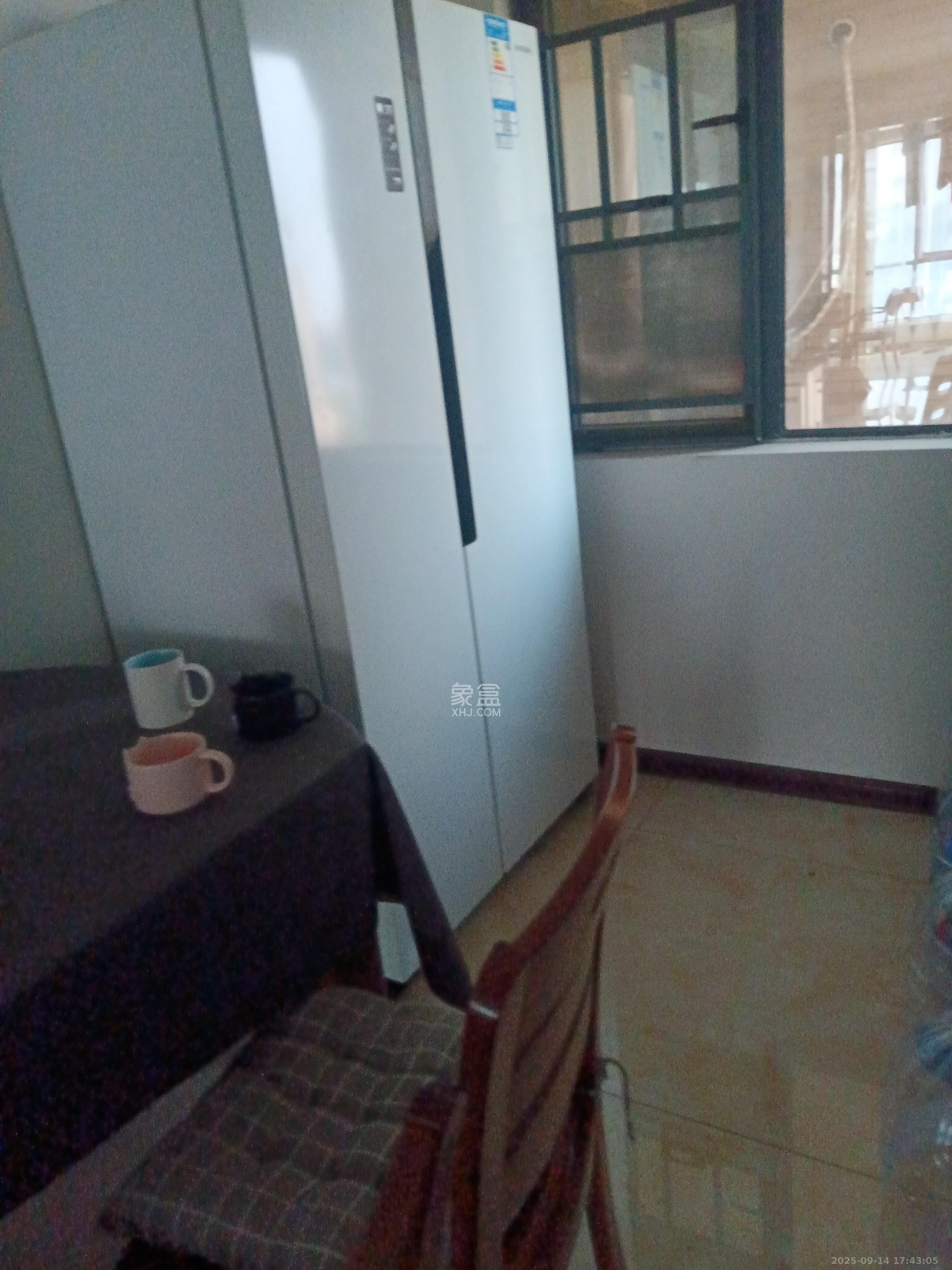 中南红领邦(红星嘉和苑) 3室2厅2卫 2300.0元/月 中南红领邦(红星嘉和苑) 3室2厅2卫 2300.0元/月室内图