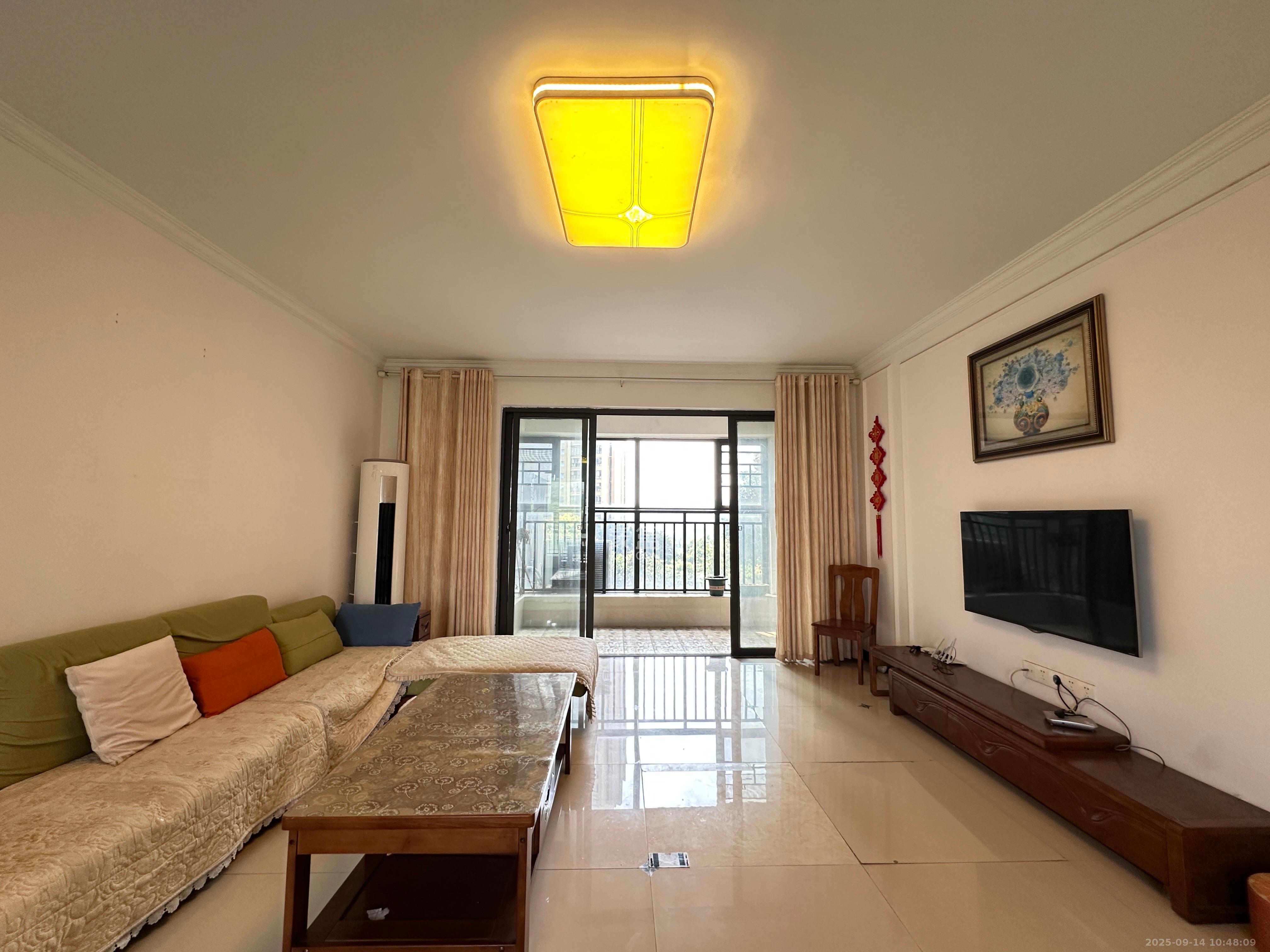 湖南报业文化城(米地亚家园)  4室2厅2卫    2000.0元/月 湖南报业文化城(米地亚家园)  4室2厅2卫    2000.0元/月