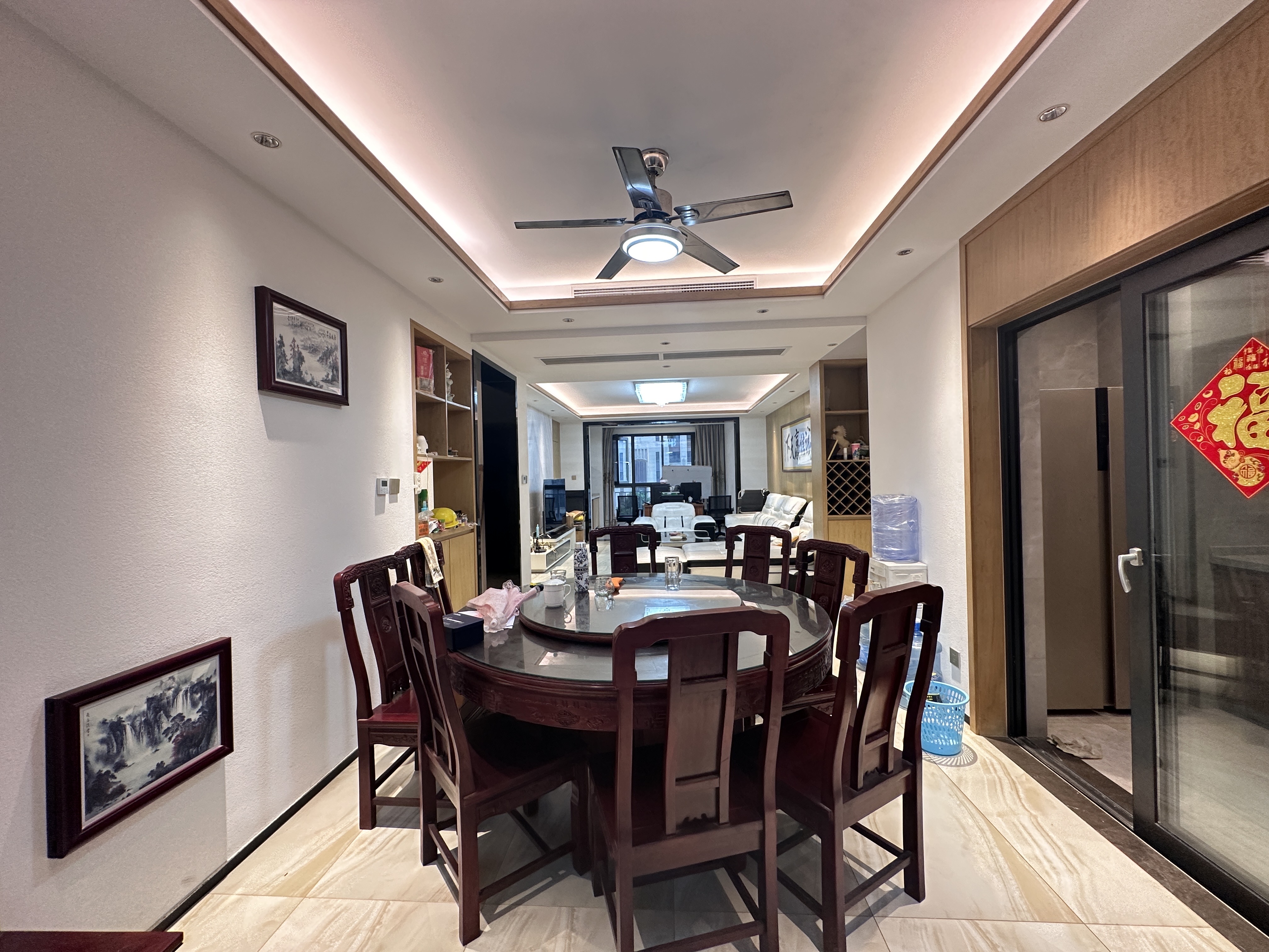 海航豪庭南苑 4室2厅3卫 7500.0元/月 海航豪庭南苑 4室2厅3卫 7500.0元/月室内图