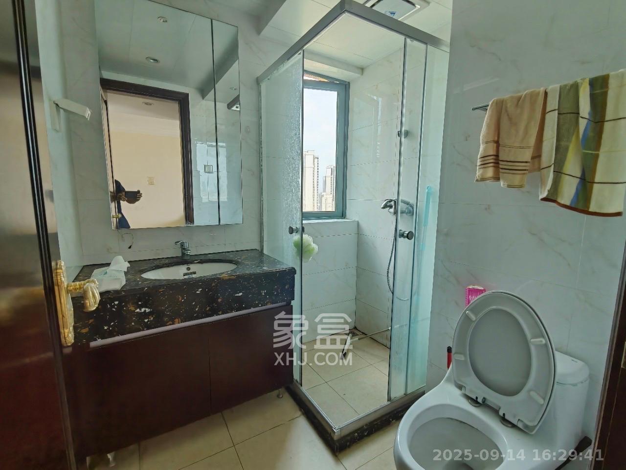 恒大雅苑  2室1厅1卫    2500.0元/月室内图