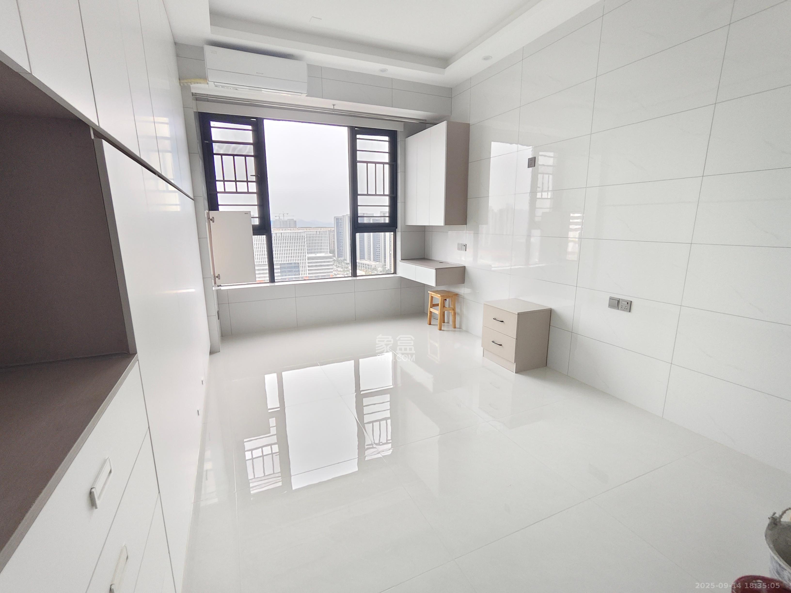 梅溪湖家居建材城 1室0厅0卫 1500.0元/月 梅溪湖家居建材城 1室0厅0卫 1500.0元/月室内图