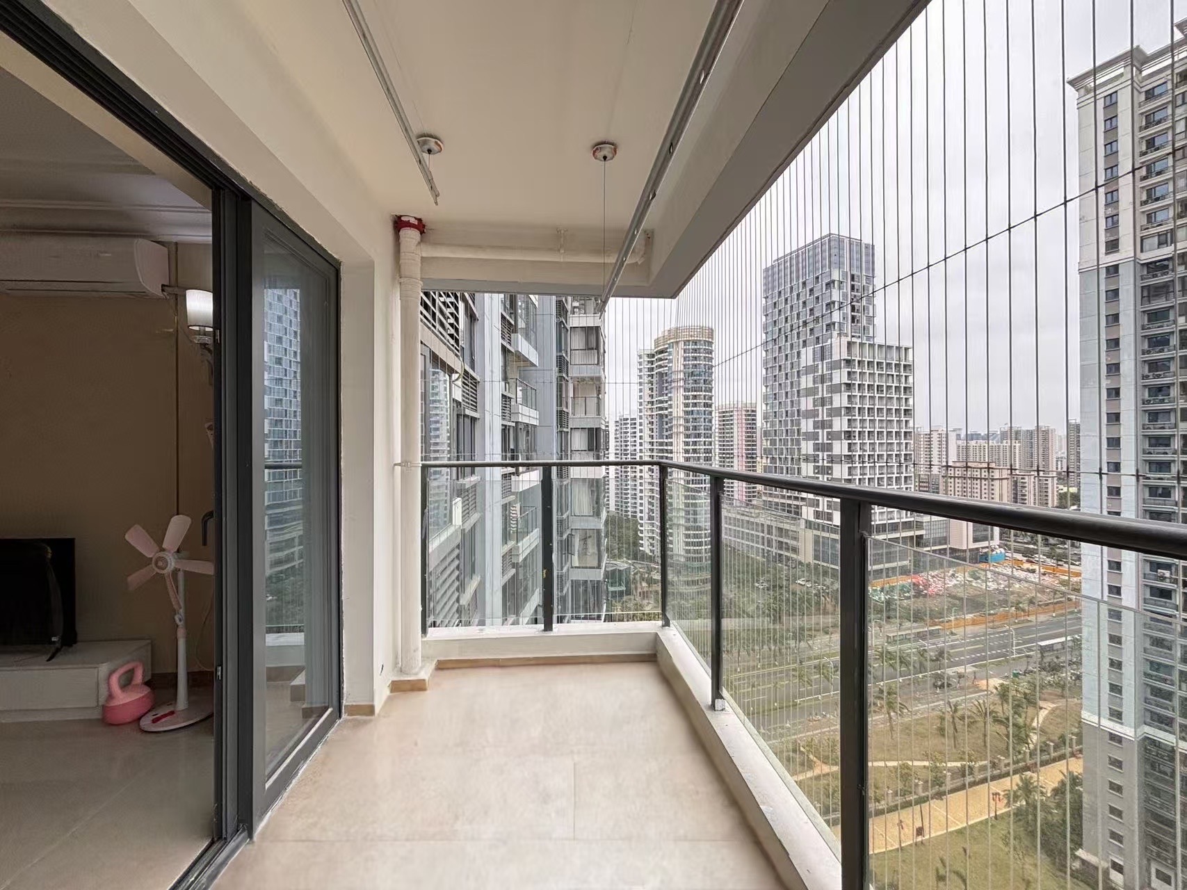 恒大美丽沙天瑞湾  3室2厅1卫    2600.0元/月室内图