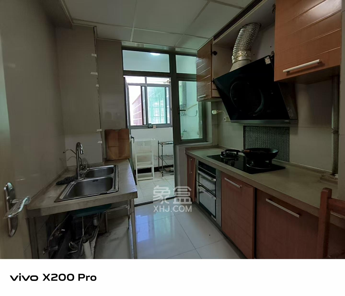 新城新世界一二三期 2室2厅1卫 2300.0元/月 新城新世界一二三期 2室2厅1卫 2300.0元/月室内图