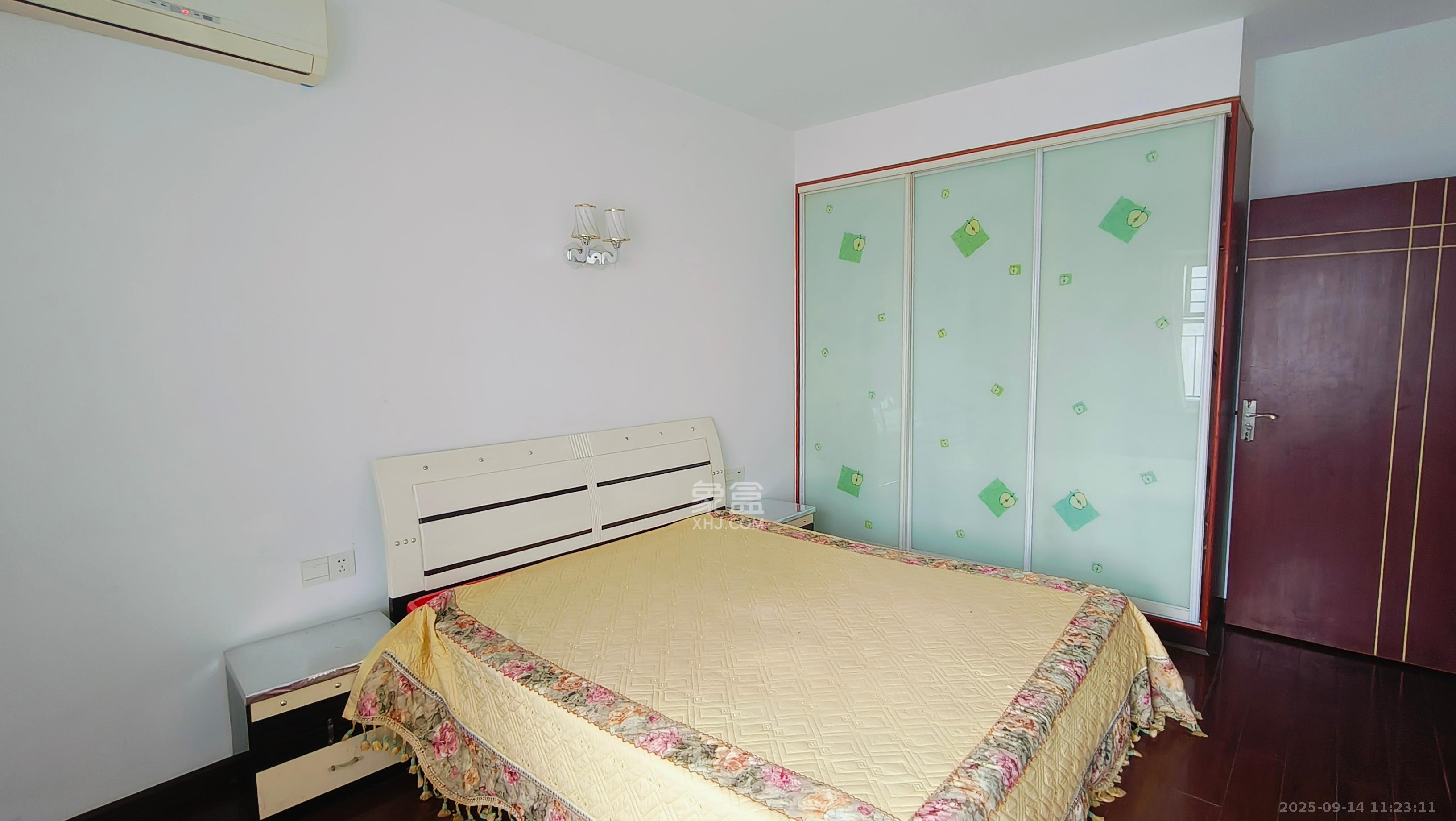 紫晶城 3室2厅2卫 1800.0元/月 紫晶城 3室2厅2卫 1800.0元/月室内图