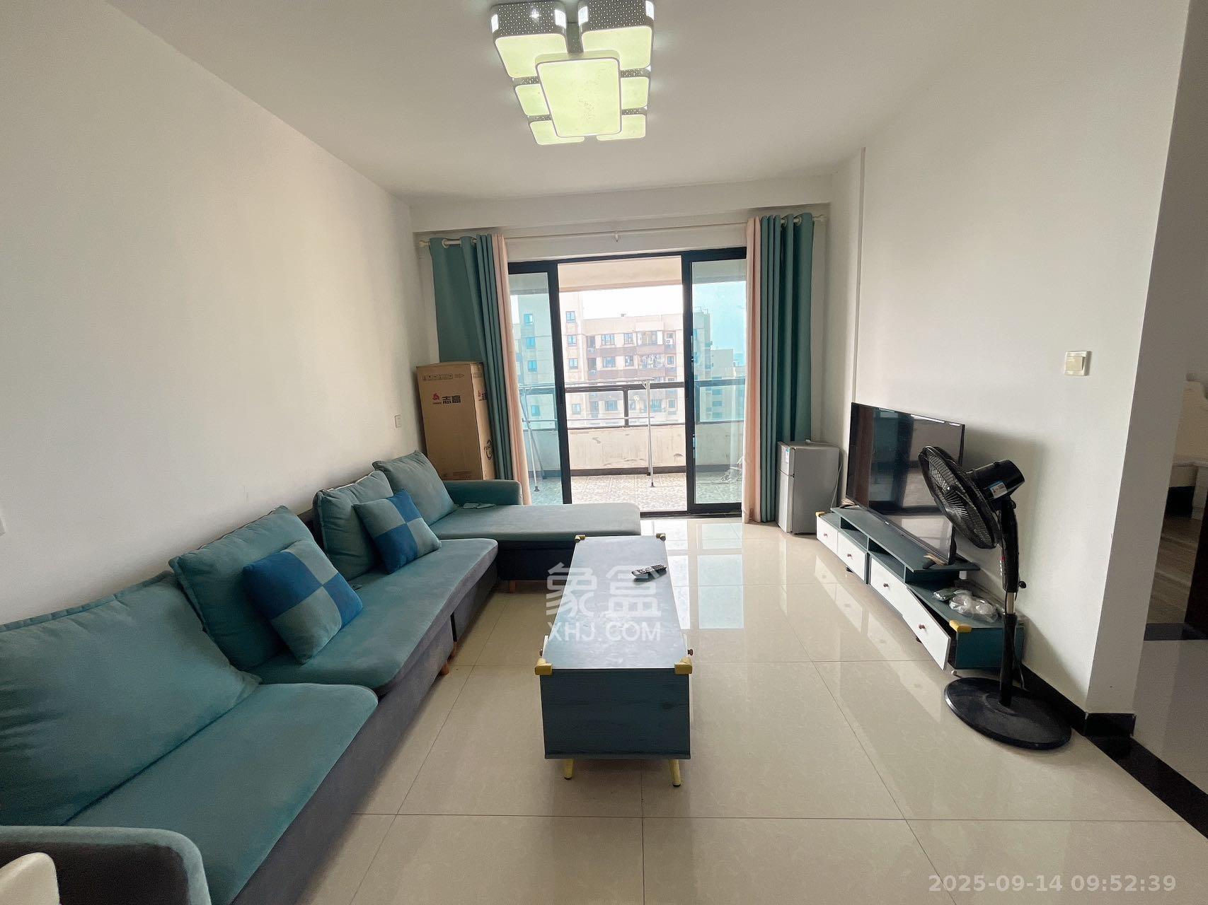 长房云时代 3室1厅1卫 2100.0元/月 长房云时代 3室1厅1卫 2100.0元/月室内图