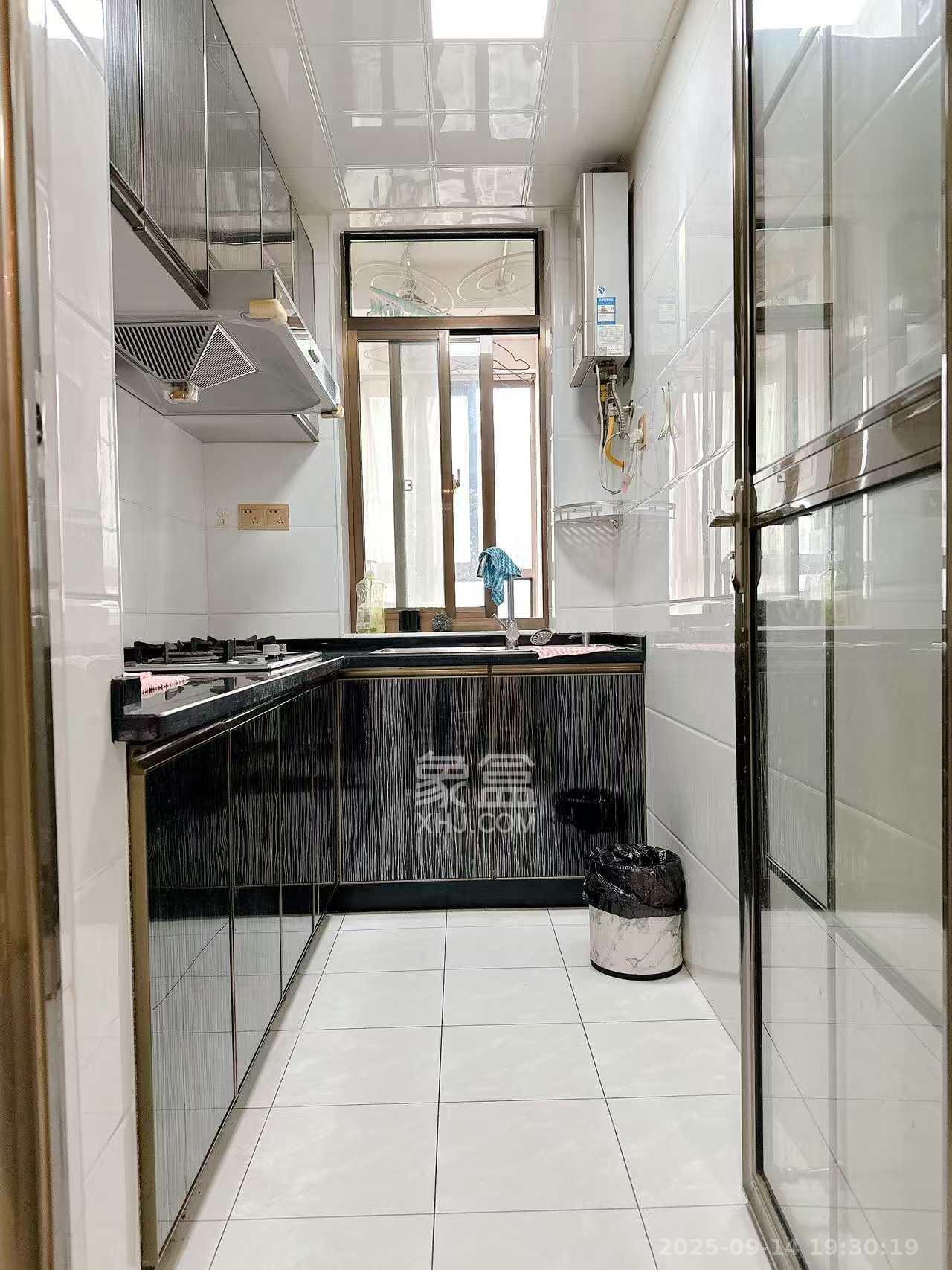 北辰三角洲E3区 1室1厅1卫 2800.0元/月 北辰三角洲E3区 1室1厅1卫 2800.0元/月室内图