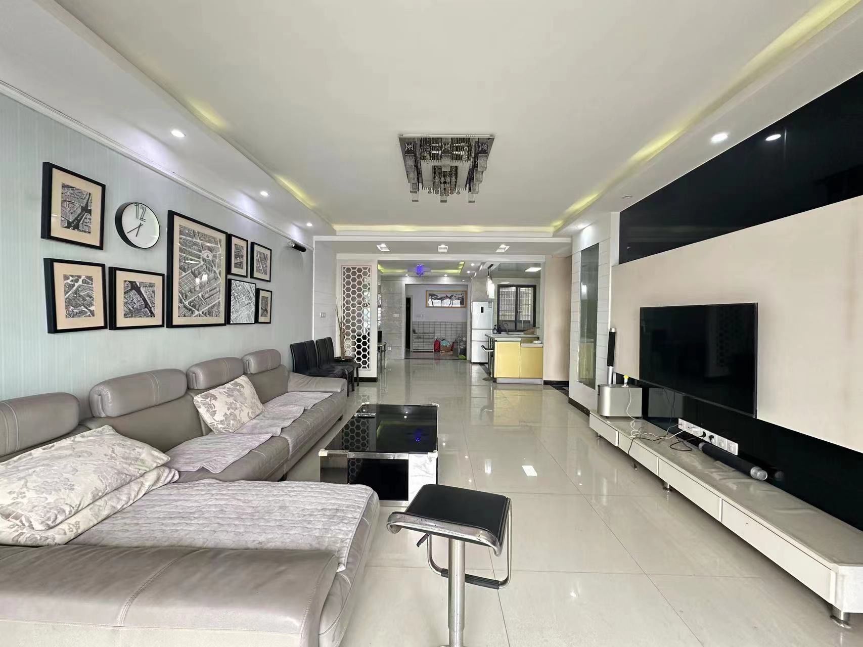 蒸湘世纪城 1室0厅0卫 1800.0元/月 蒸湘世纪城 1室0厅0卫 1800.0元/月室内图