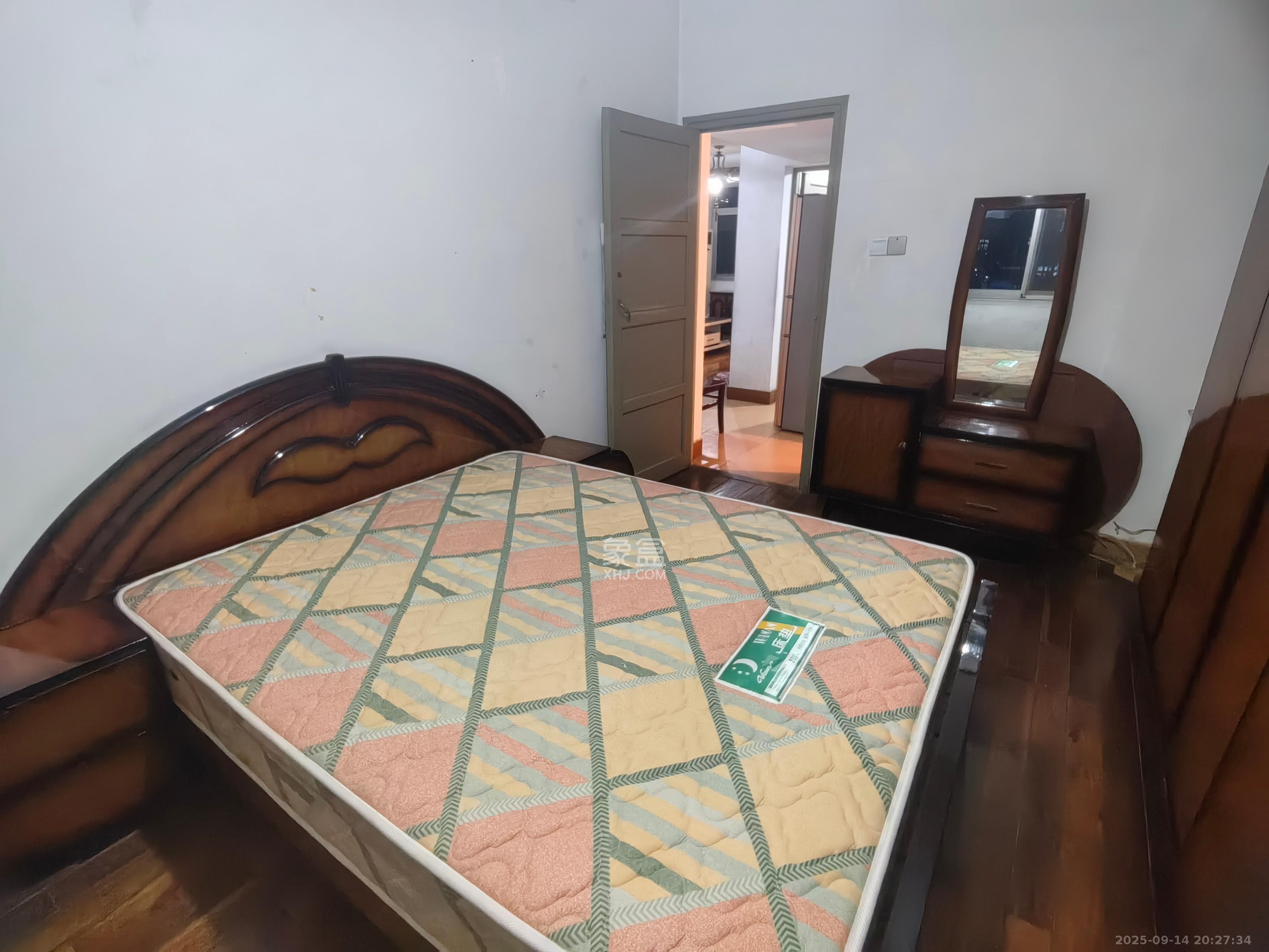 洞井小区(地质大队) 2室1厅1卫 1100.0元/月 洞井小区(地质大队) 2室1厅1卫 1100.0元/月室内图