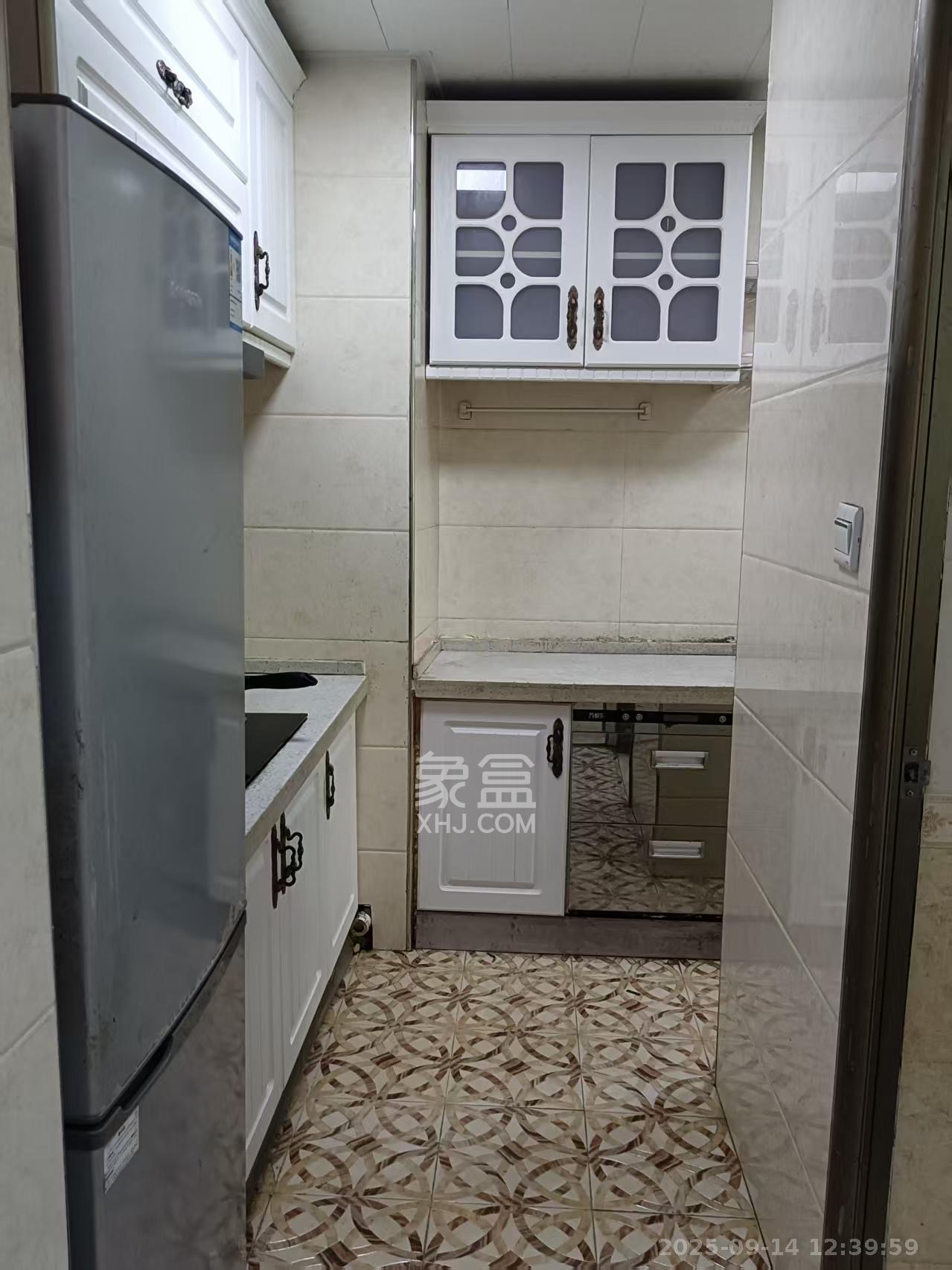 中建芙蓉工社  2室1厅1卫    1250.0元/月室内图