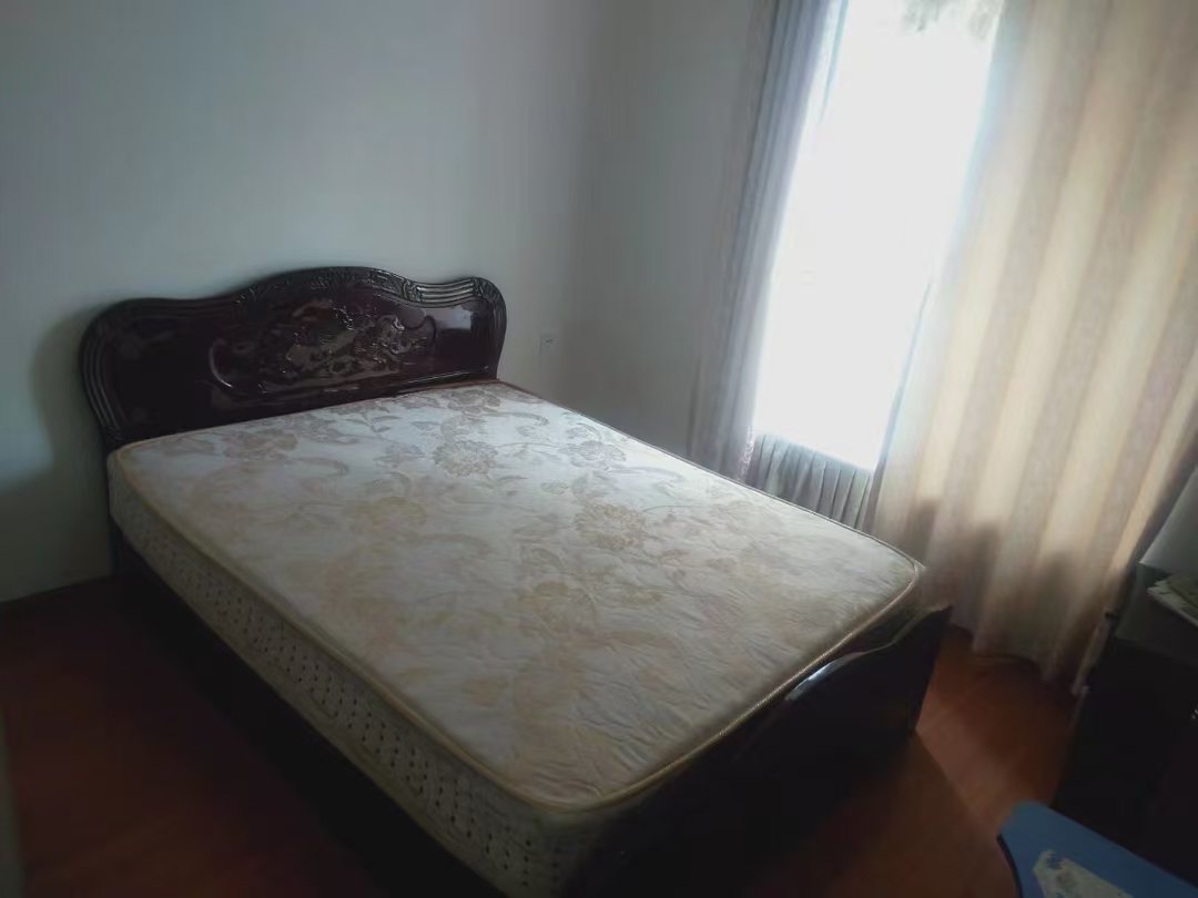 雁城蓝天 3室2厅2卫 1500.0元/月 雁城蓝天 3室2厅2卫 1500.0元/月室内图