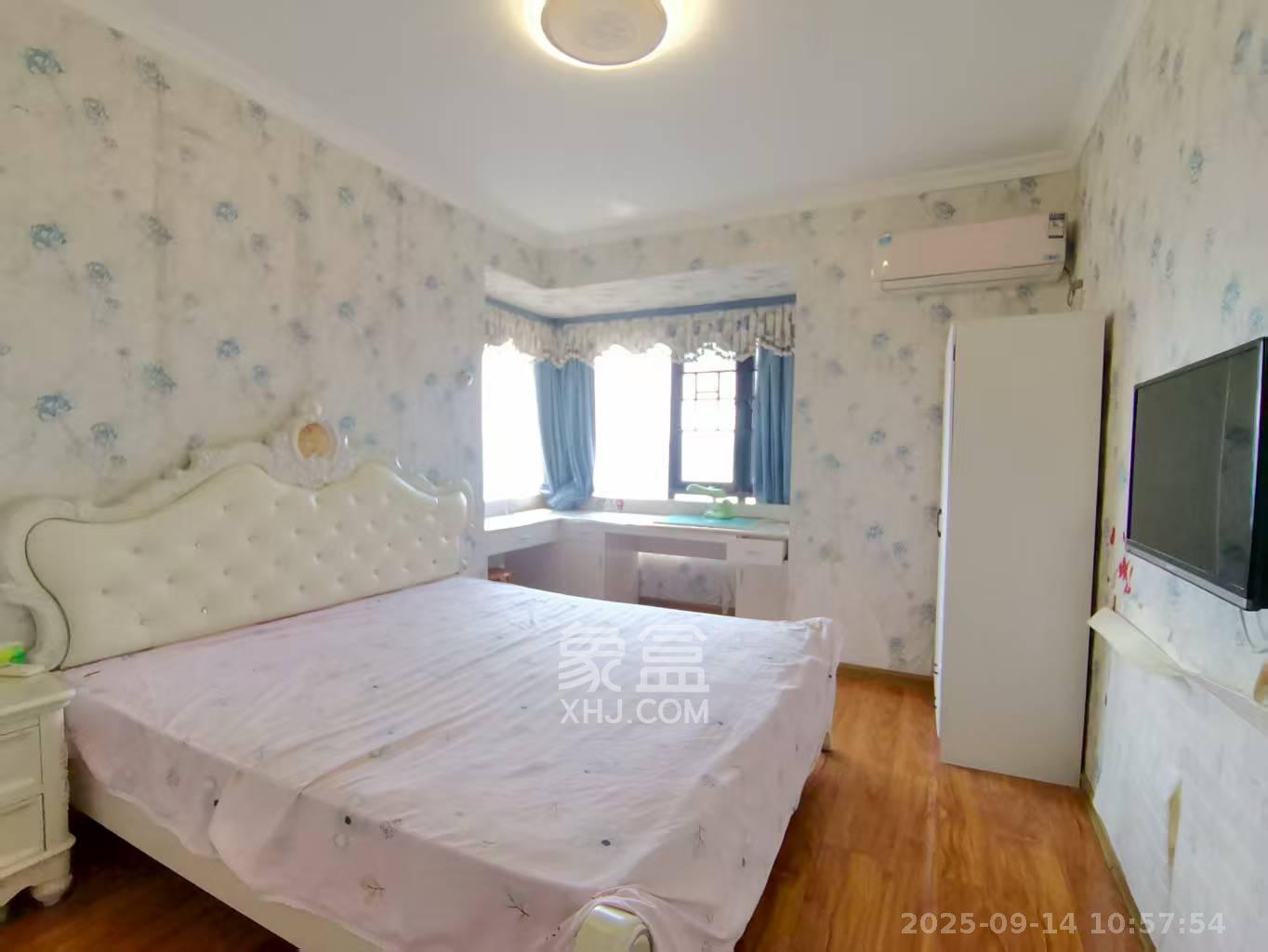 保利麓谷林语F区  3室2厅1卫    2600.0元/月 保利麓谷林语F区  3室2厅1卫    2600.0元/月室内图