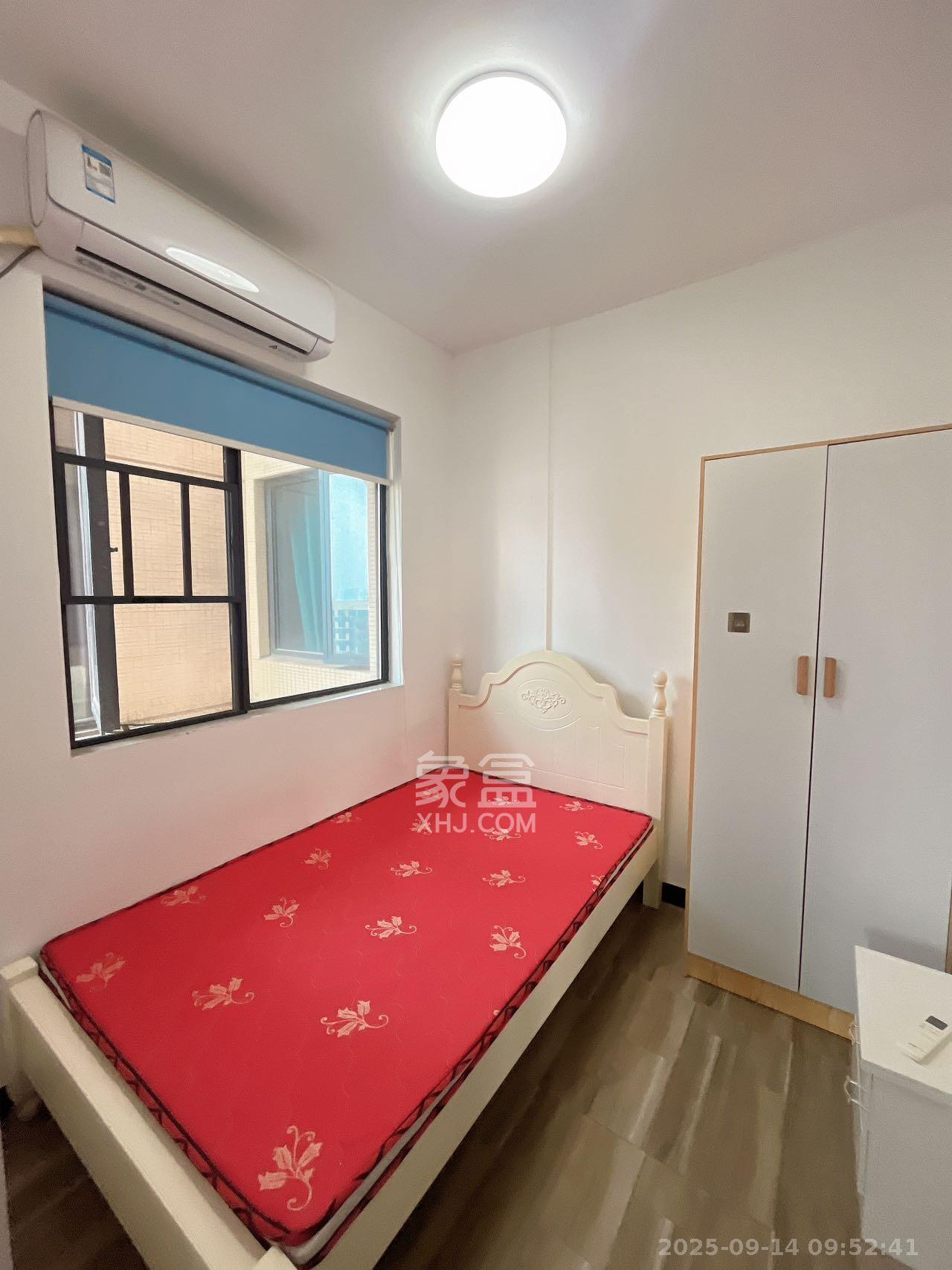 长房云时代  3室1厅1卫    2100.0元/月室内图