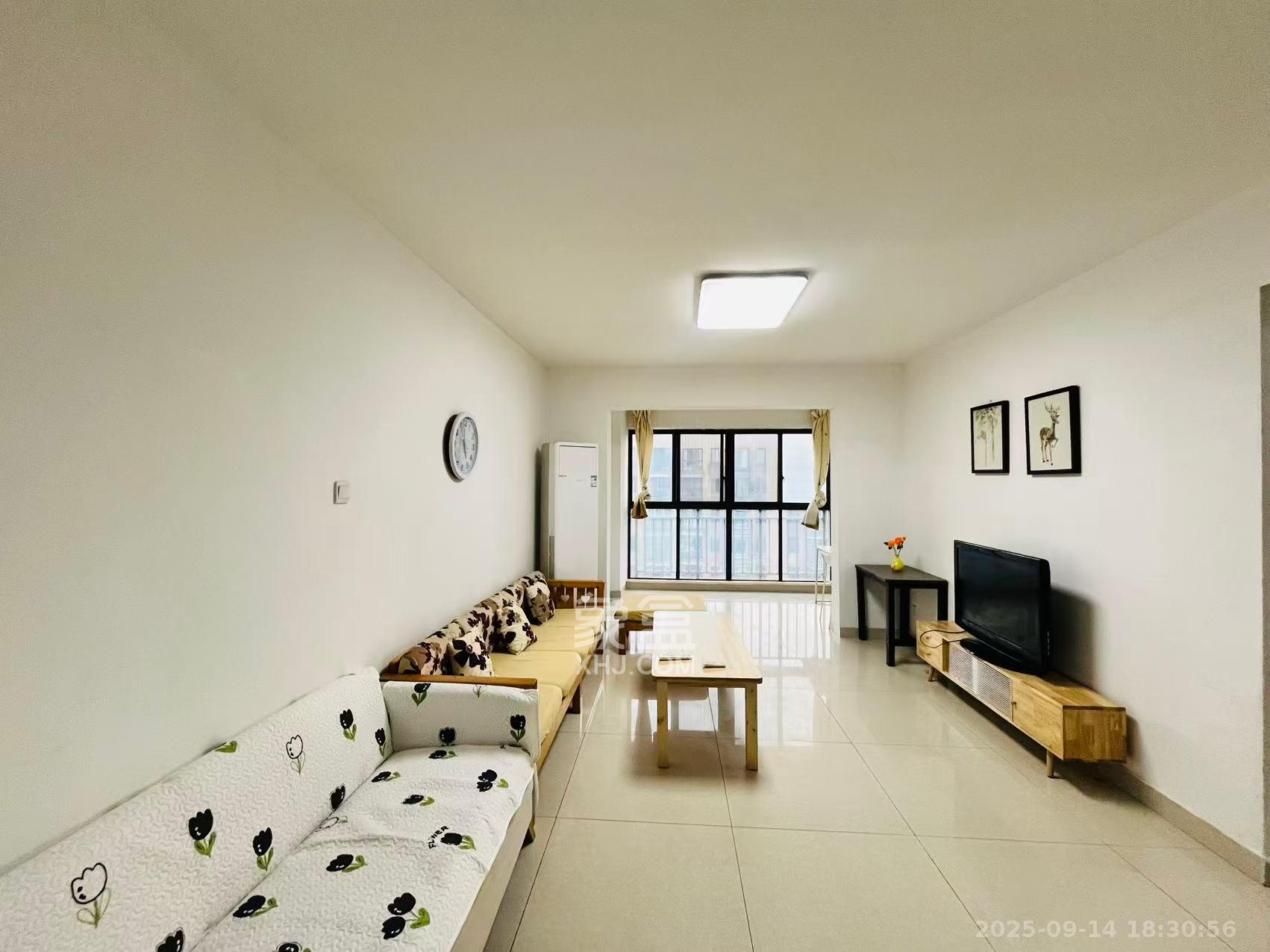 鑫远御文台一期 3室2厅1卫 2000.0元/月 鑫远御文台一期 3室2厅1卫 2000.0元/月室内图