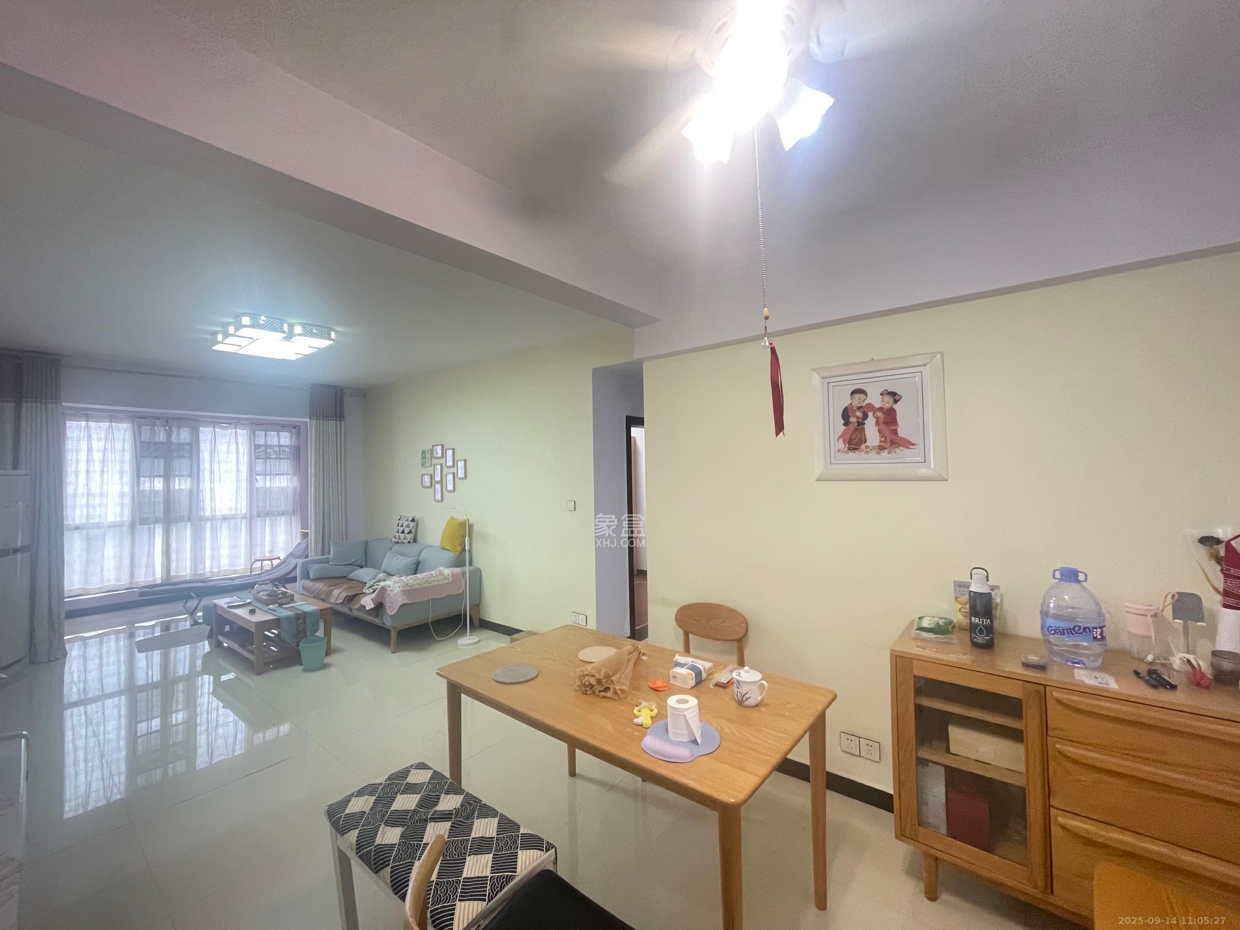 公园9号 3室2厅2卫 3800.0元/月 公园9号 3室2厅2卫 3800.0元/月室内图