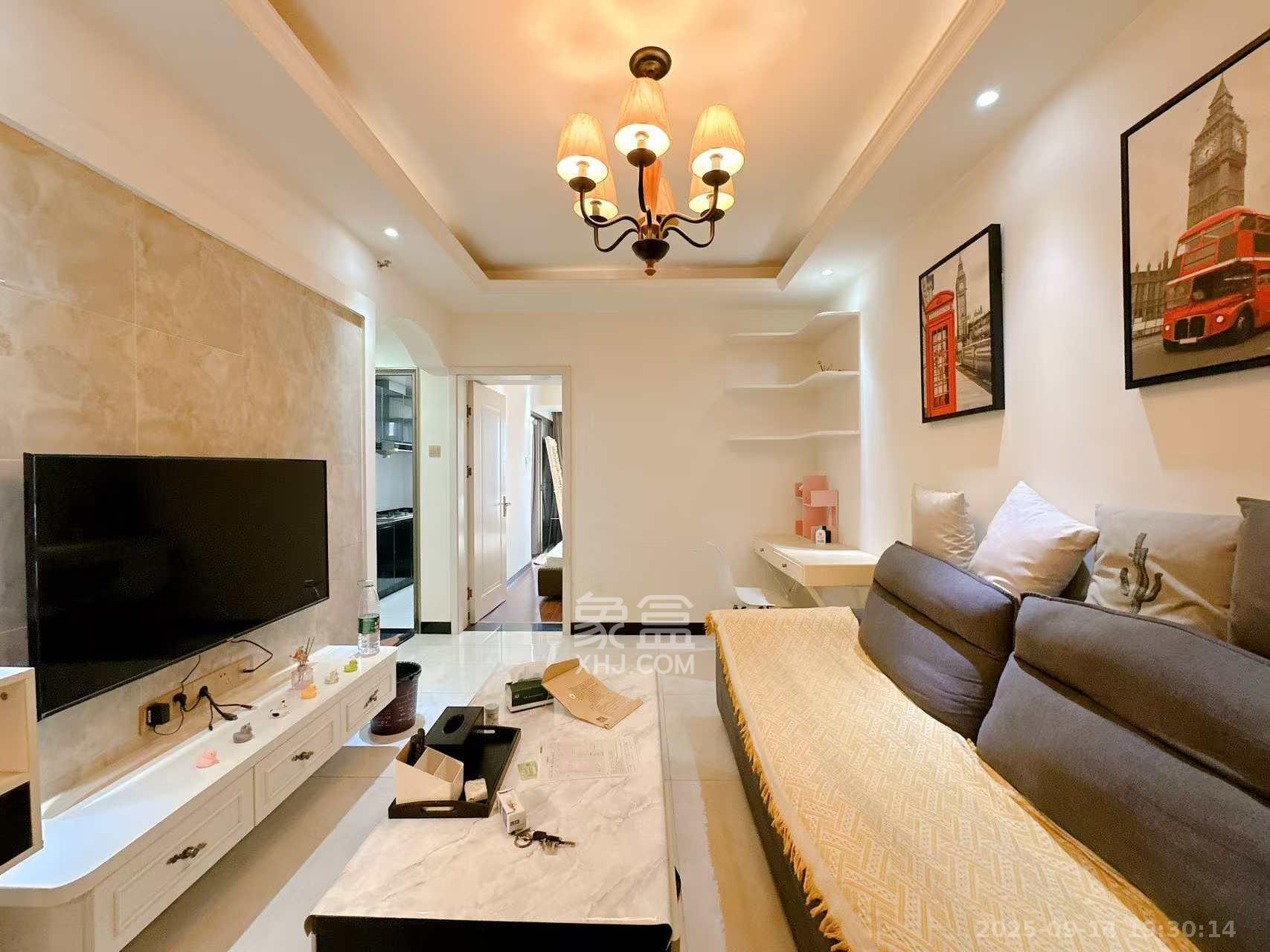 北辰三角洲E3区 1室1厅1卫 2800.0元/月 北辰三角洲E3区 1室1厅1卫 2800.0元/月室内图