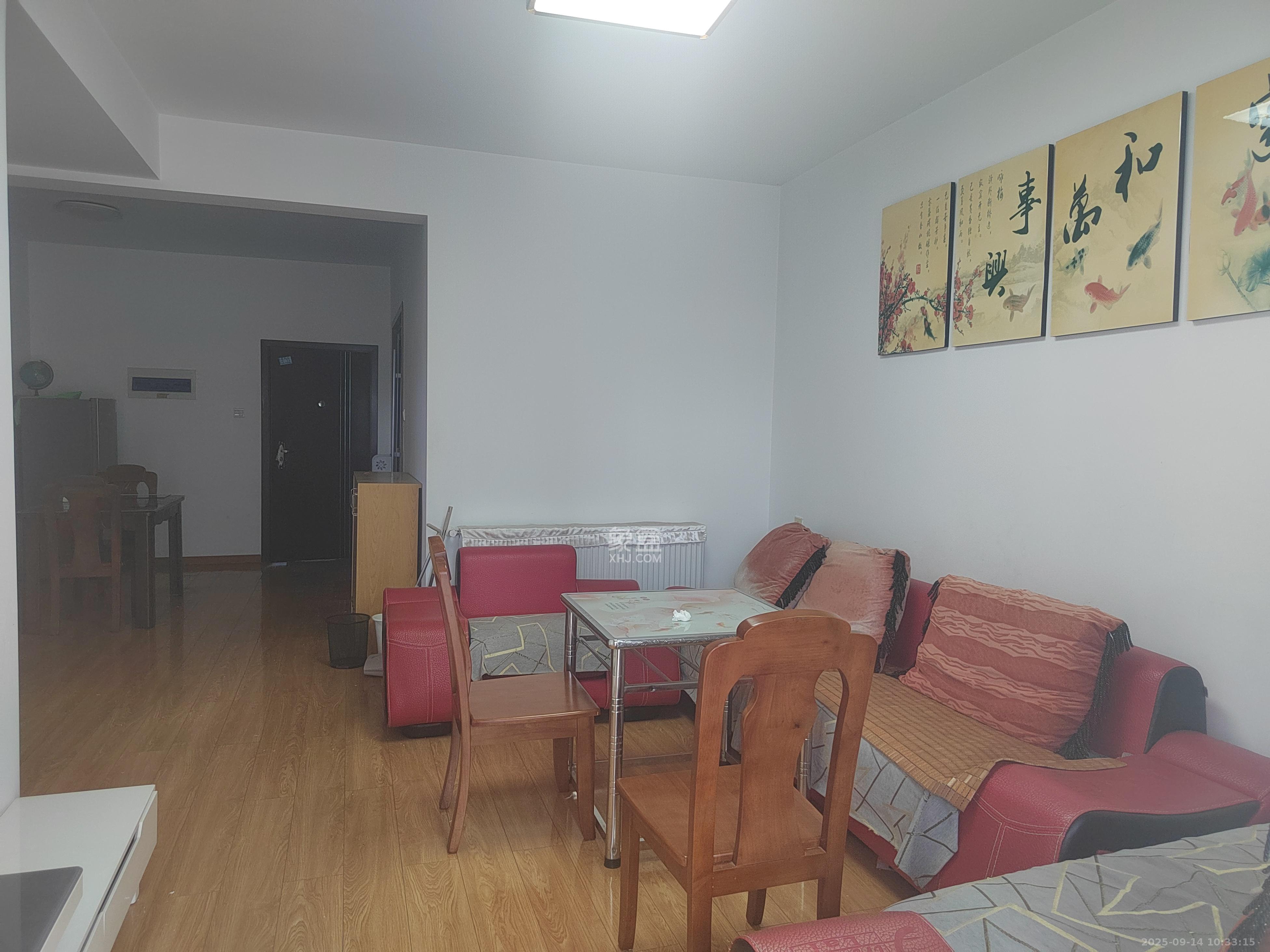 青园  3室2厅1卫    2000.0元/月 青园  3室2厅1卫    2000.0元/月室内图