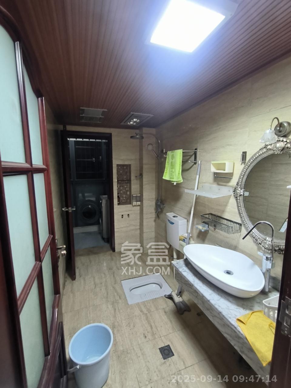 恒盛世家 4室2厅2卫 2800.0元/月 恒盛世家 4室2厅2卫 2800.0元/月室内图