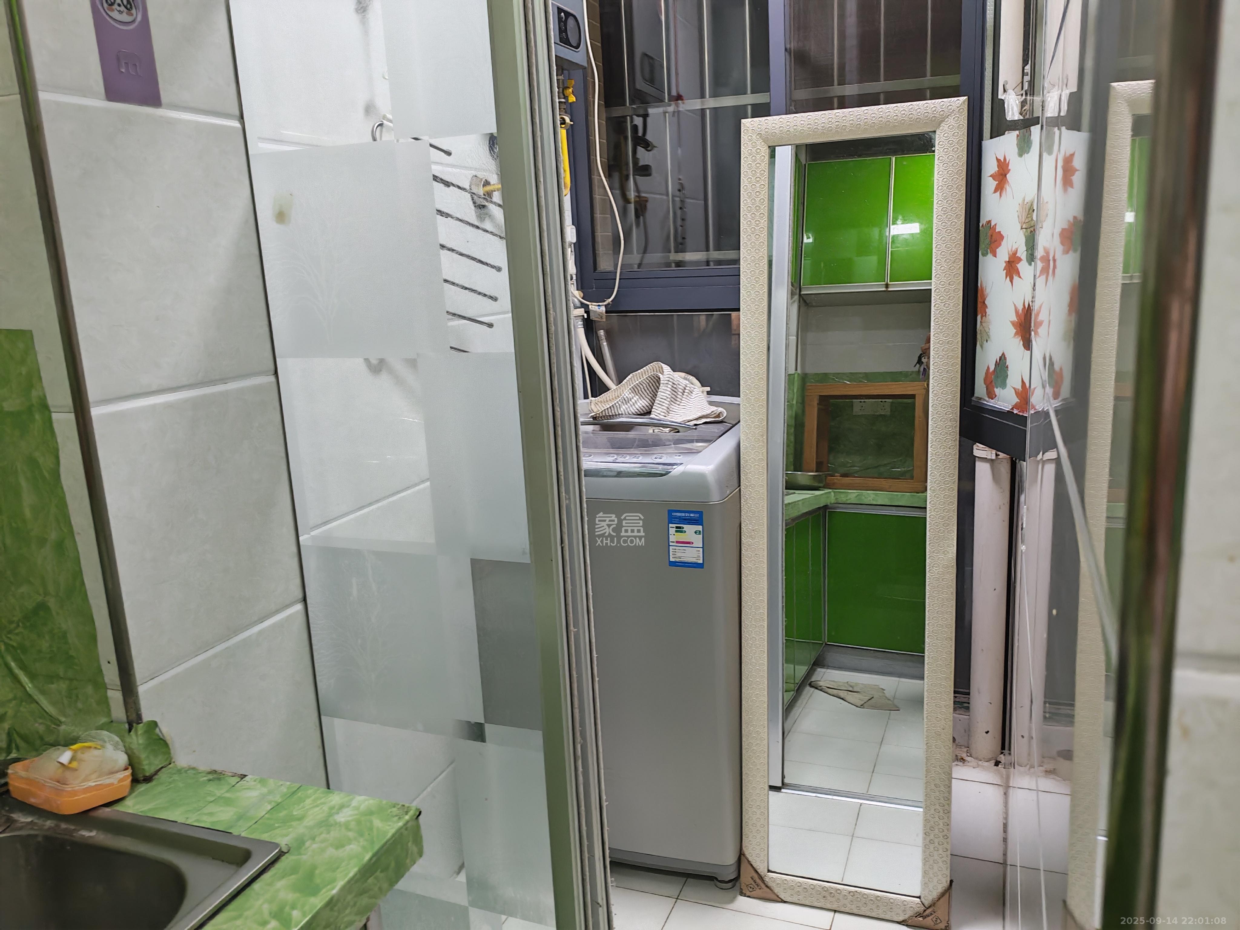 新盛珑璟台  2室2厅1卫    2000.0元/月室内图