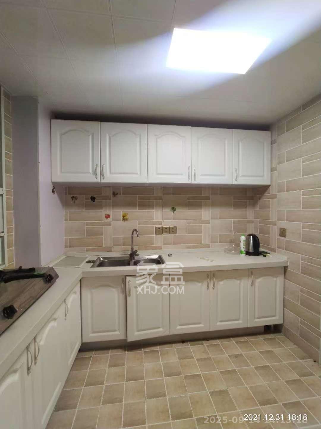 天心大厦 3室2厅1卫 3000.0元/月 天心大厦 3室2厅1卫 3000.0元/月室内图