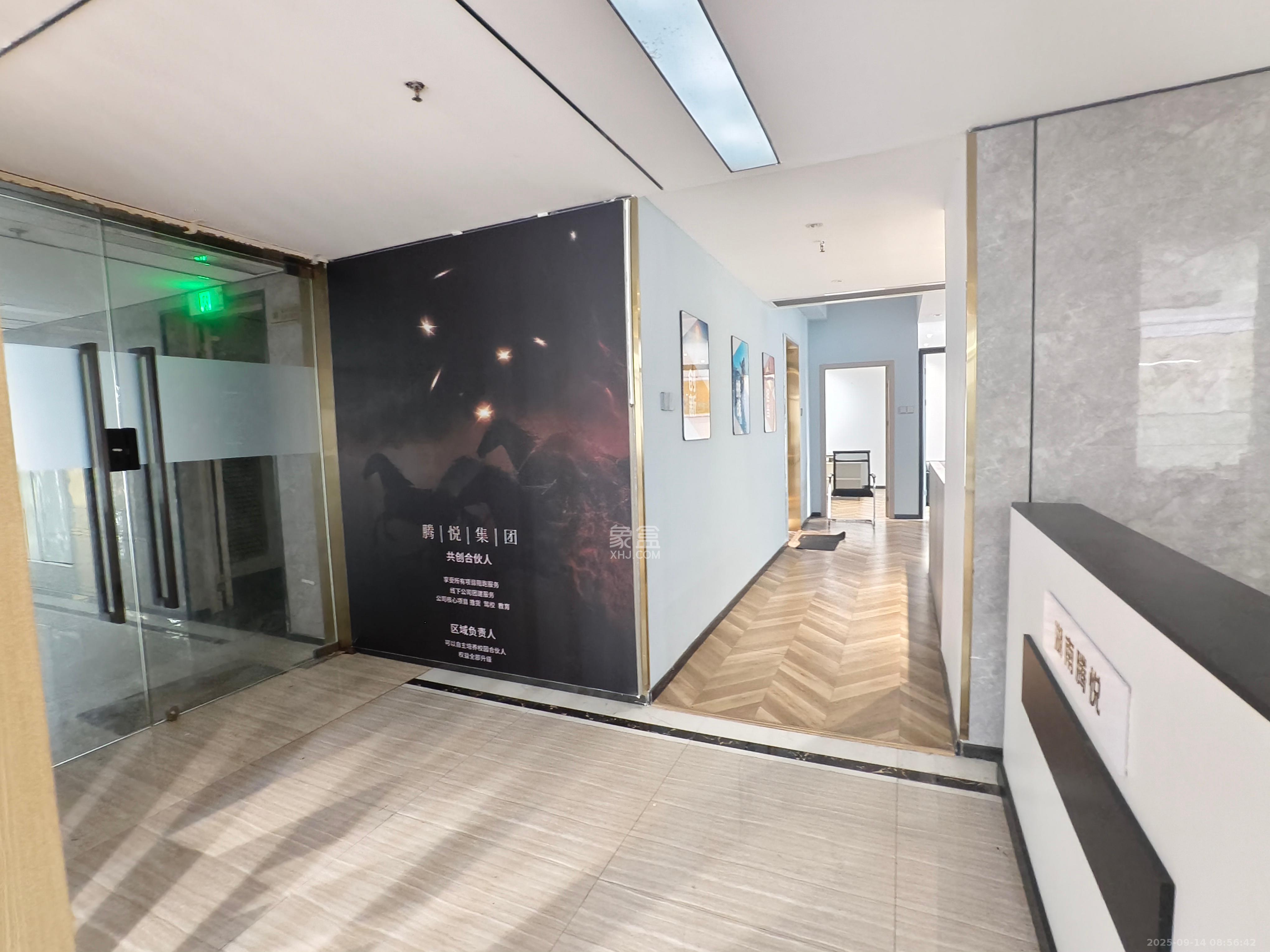 汇一城(汇壹公馆) 1室1厅1卫 1800.0元/月 汇一城(汇壹公馆) 1室1厅1卫 1800.0元/月室内图