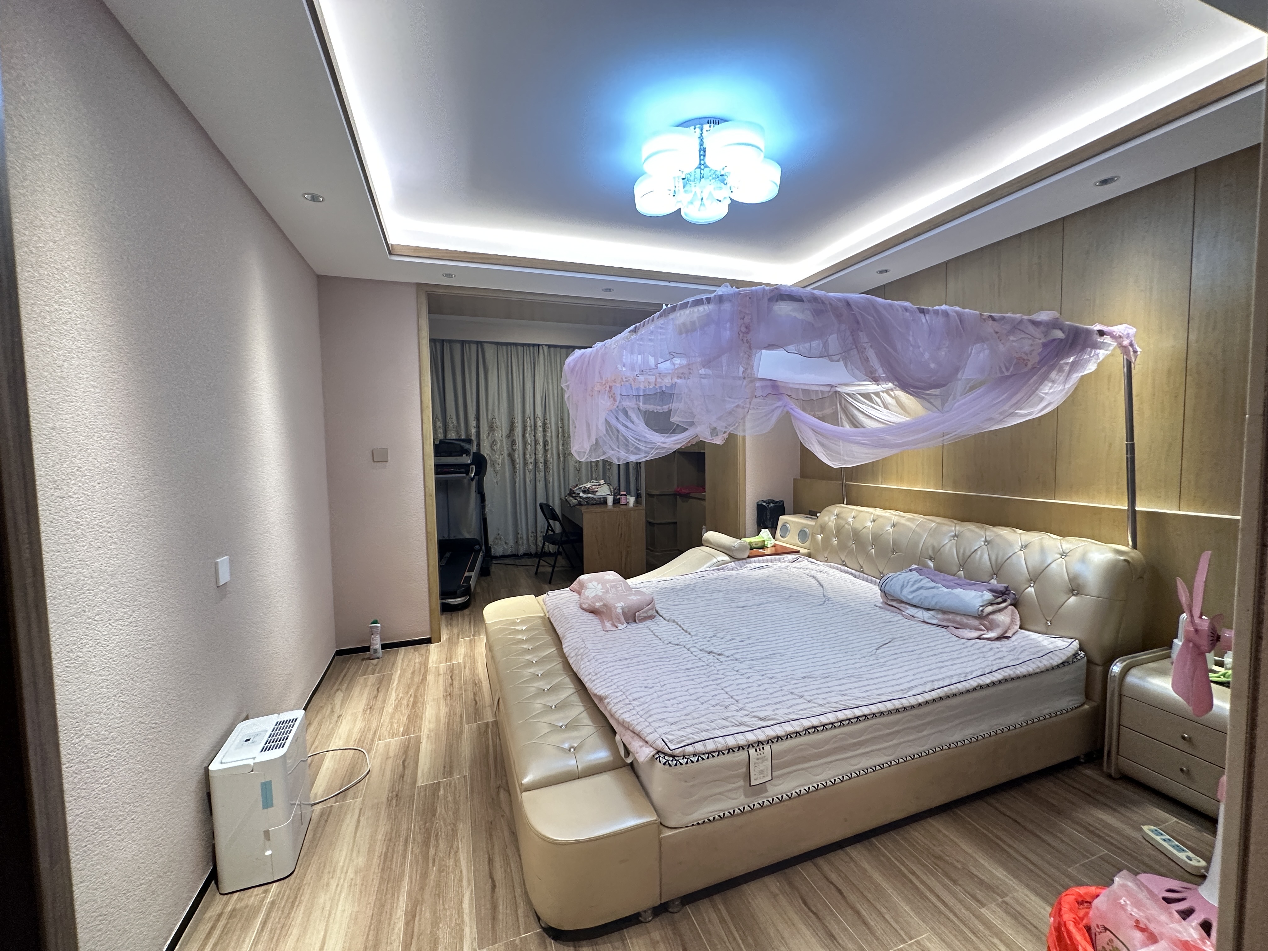 海航豪庭南苑 4室2厅3卫 7500.0元/月 海航豪庭南苑 4室2厅3卫 7500.0元/月室内图