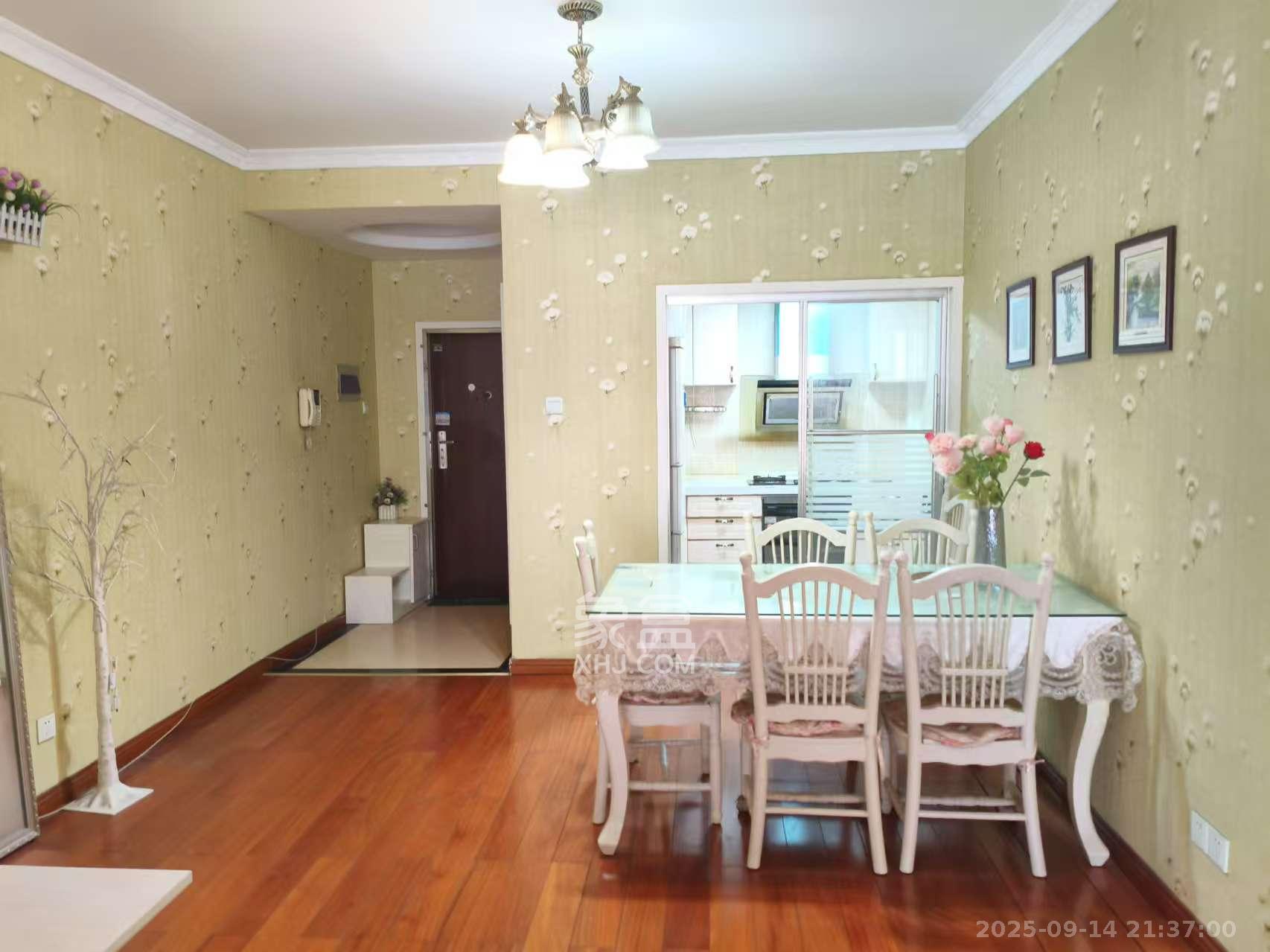 湘诚嘉园  2室2厅1卫    2400.0元/月室内图