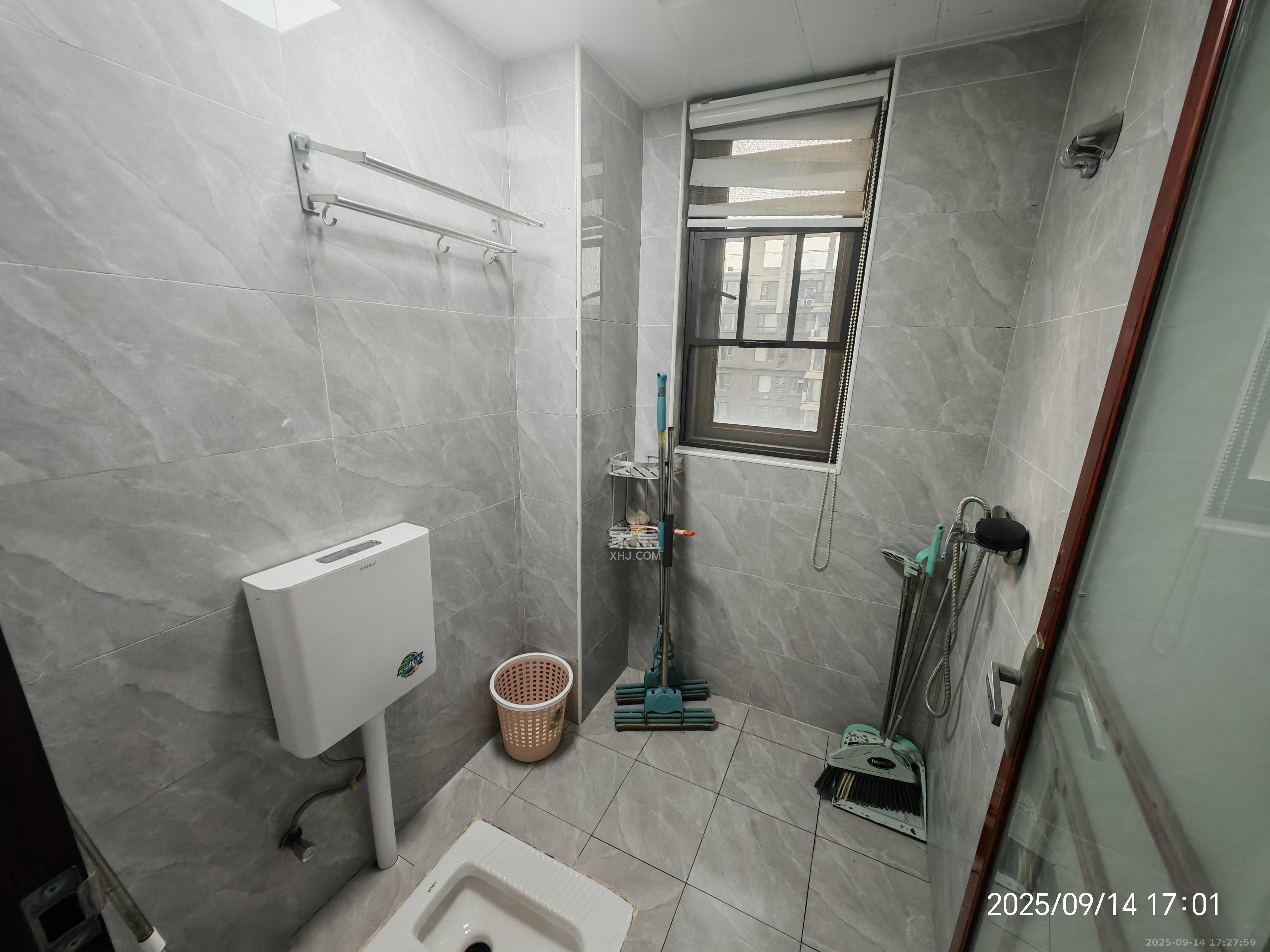 梅溪正荣府  4室2厅2卫    3400.0元/月室内图