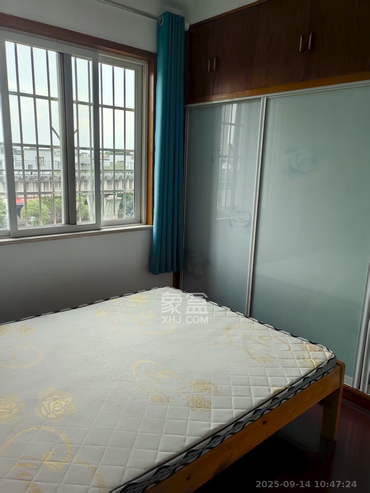 增辉凯旋帝景  3室2厅2卫   1800.00元/月室内图