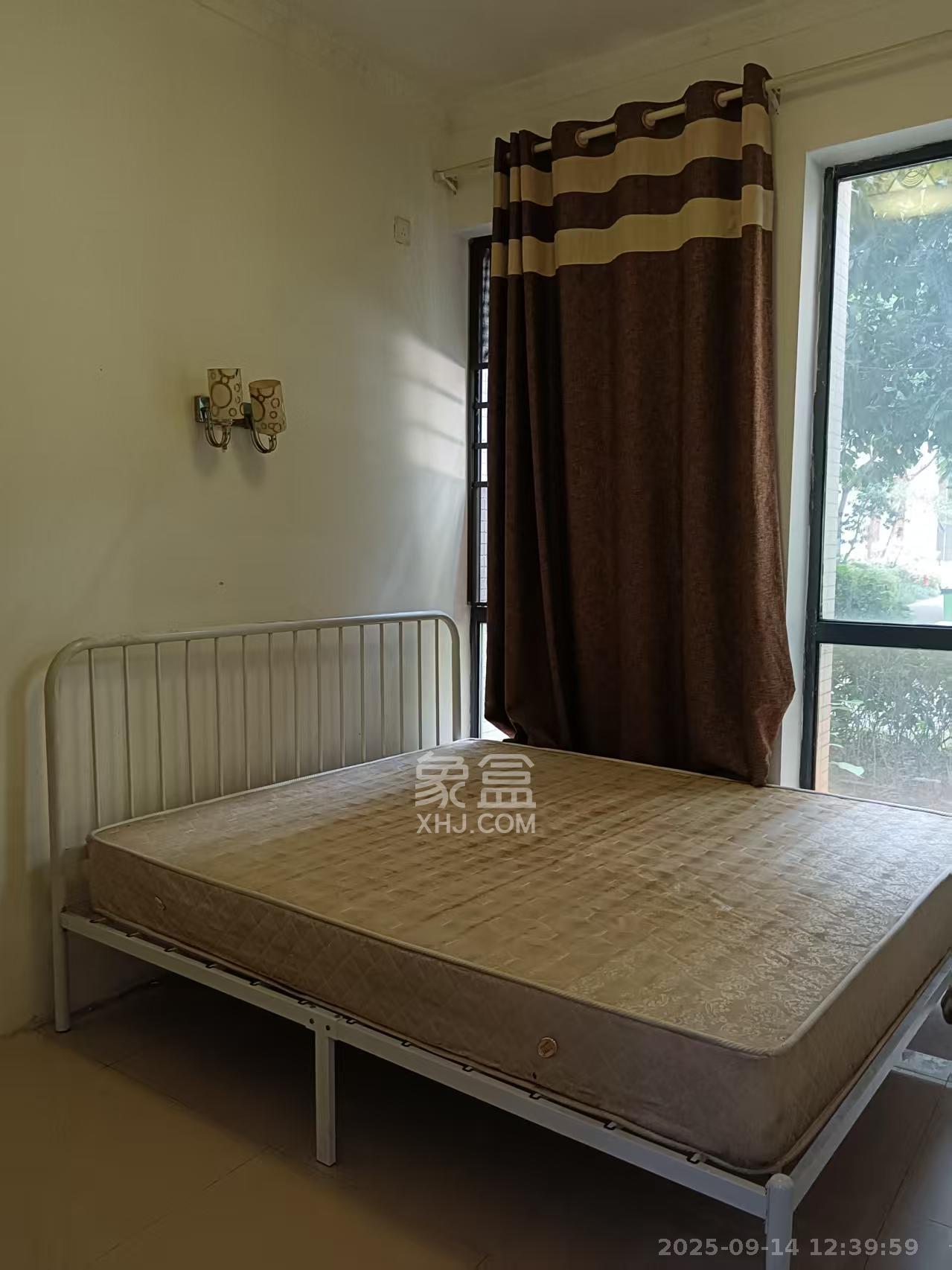 中建芙蓉工社  2室1厅1卫    1250.0元/月室内图