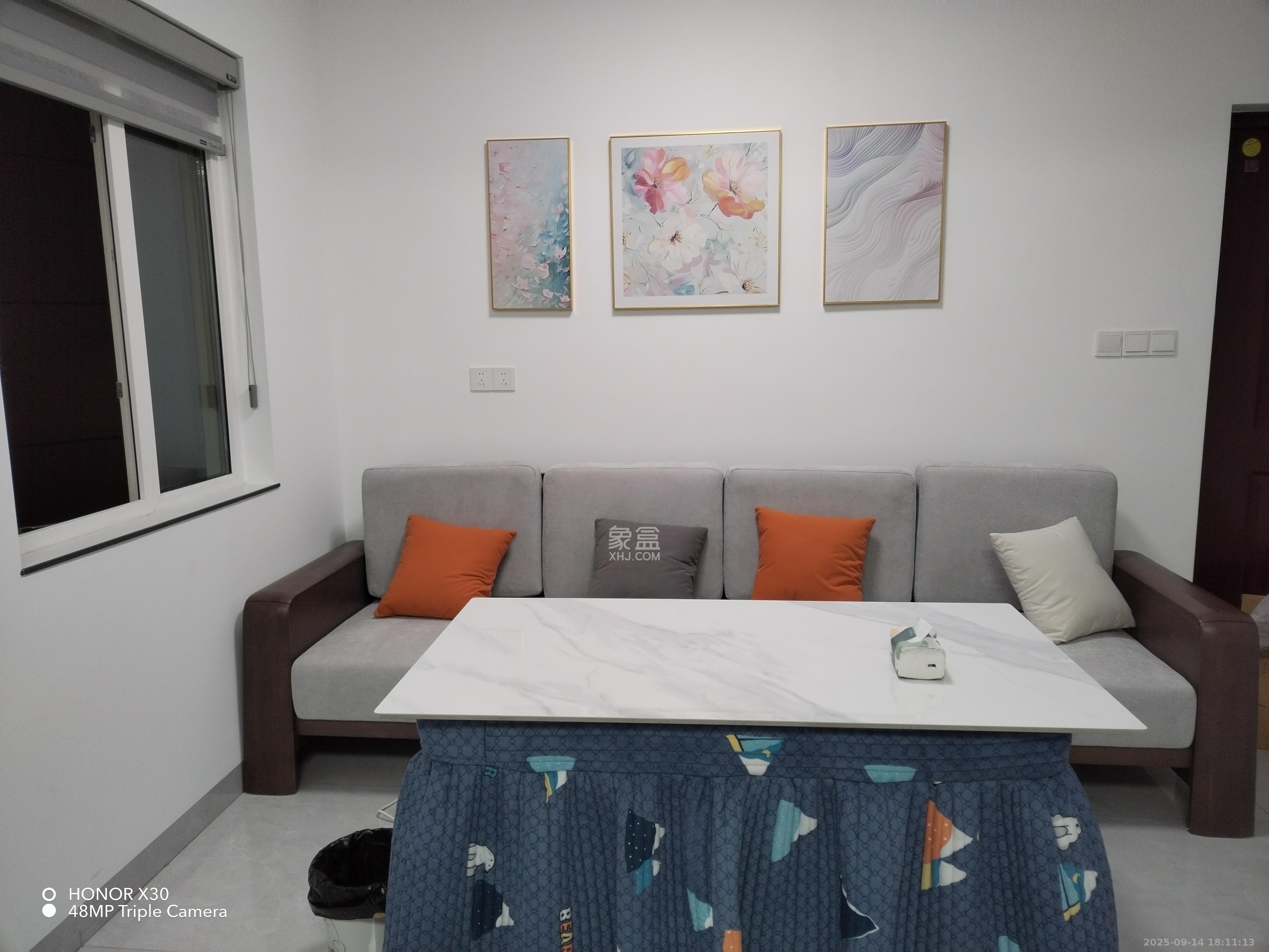 保利香槟国际 4室2厅2卫 2300.0元/月 保利香槟国际 4室2厅2卫 2300.0元/月室内图