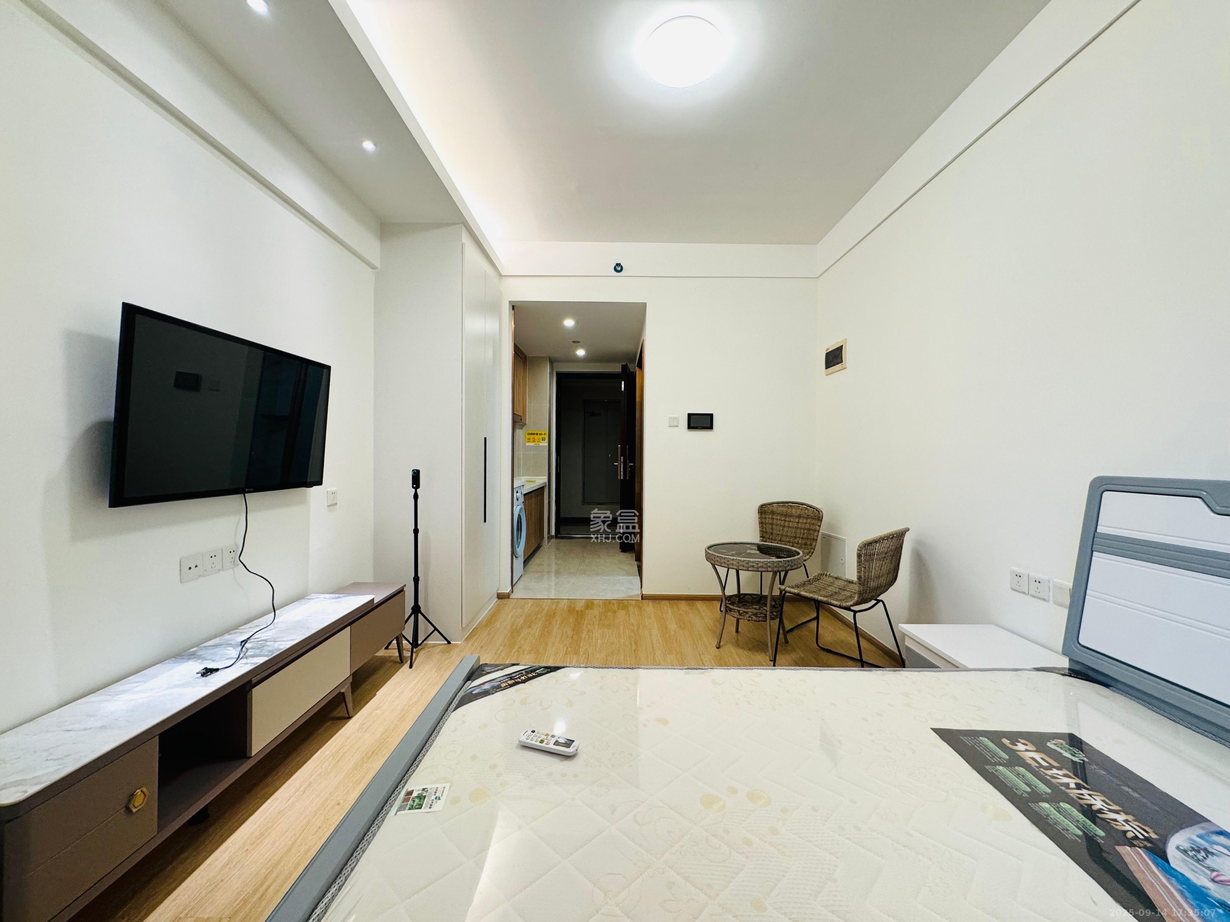 佳兆业云顶都汇  1室0厅0卫    1300.0元/月室内图