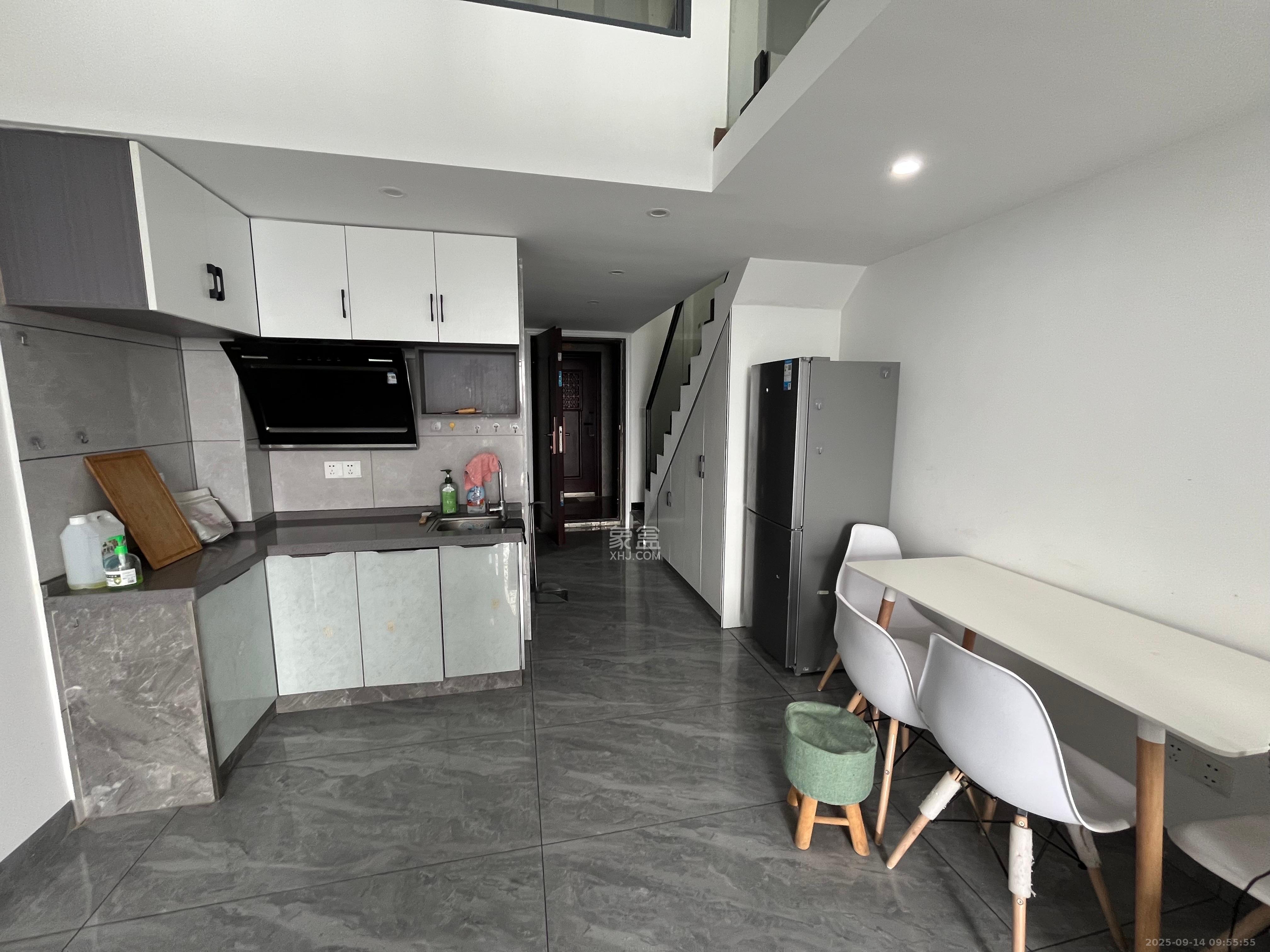 新城悦隽 2室1厅1卫 1700.0元/月 新城悦隽 2室1厅1卫 1700.0元/月室内图