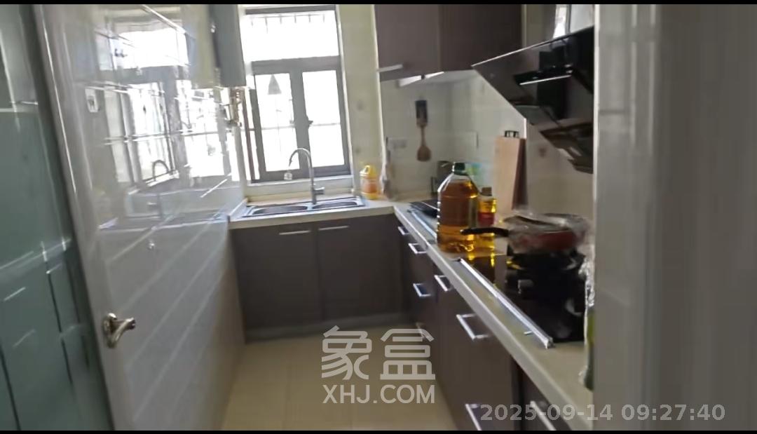 上峰苑（兰亭玥岛）  2室2厅1卫   2000.00元/月室内图
