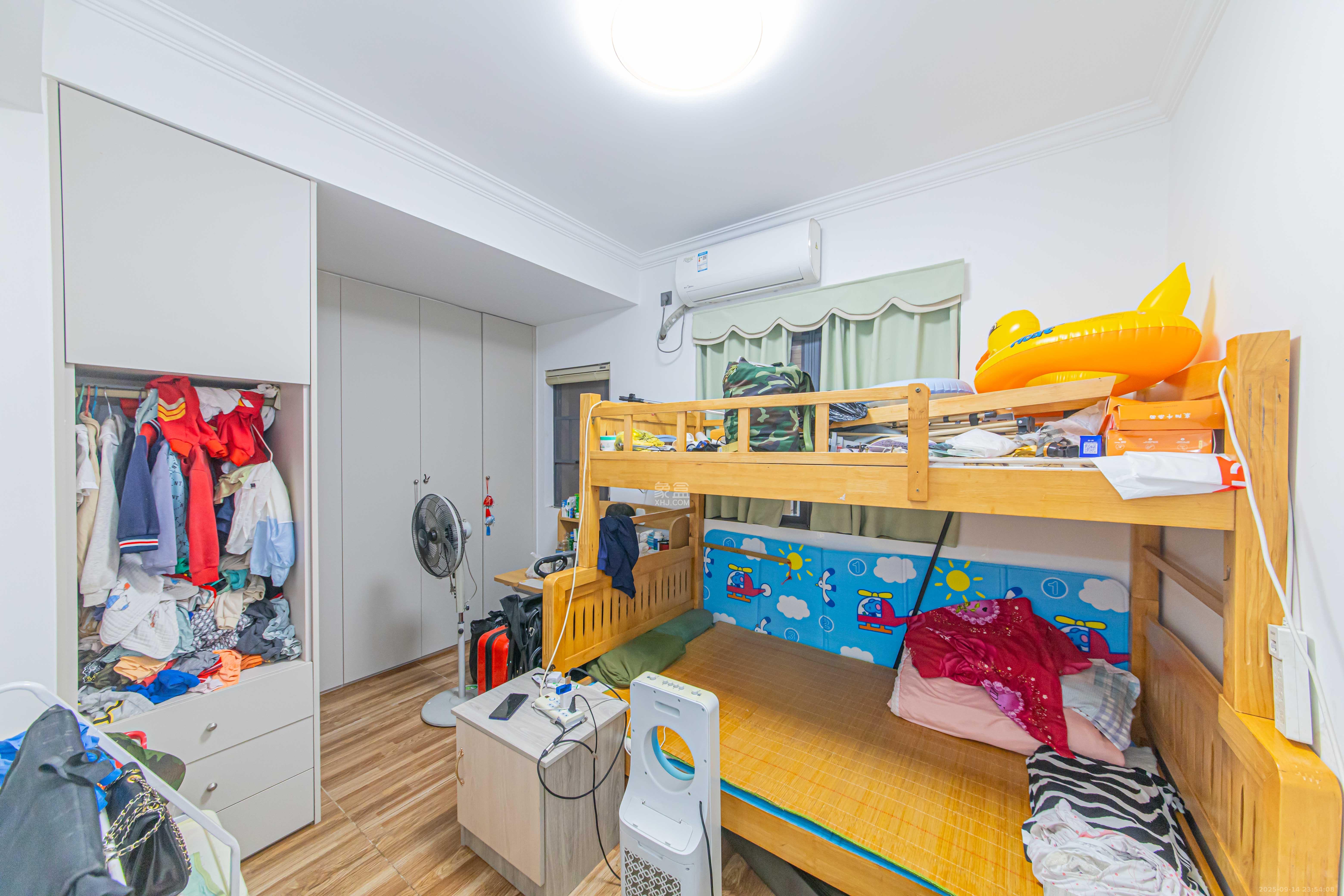 中建芙蓉嘉苑 3室2厅2卫 98.8万 中建芙蓉嘉苑 3室2厅2卫 98.8万卧室